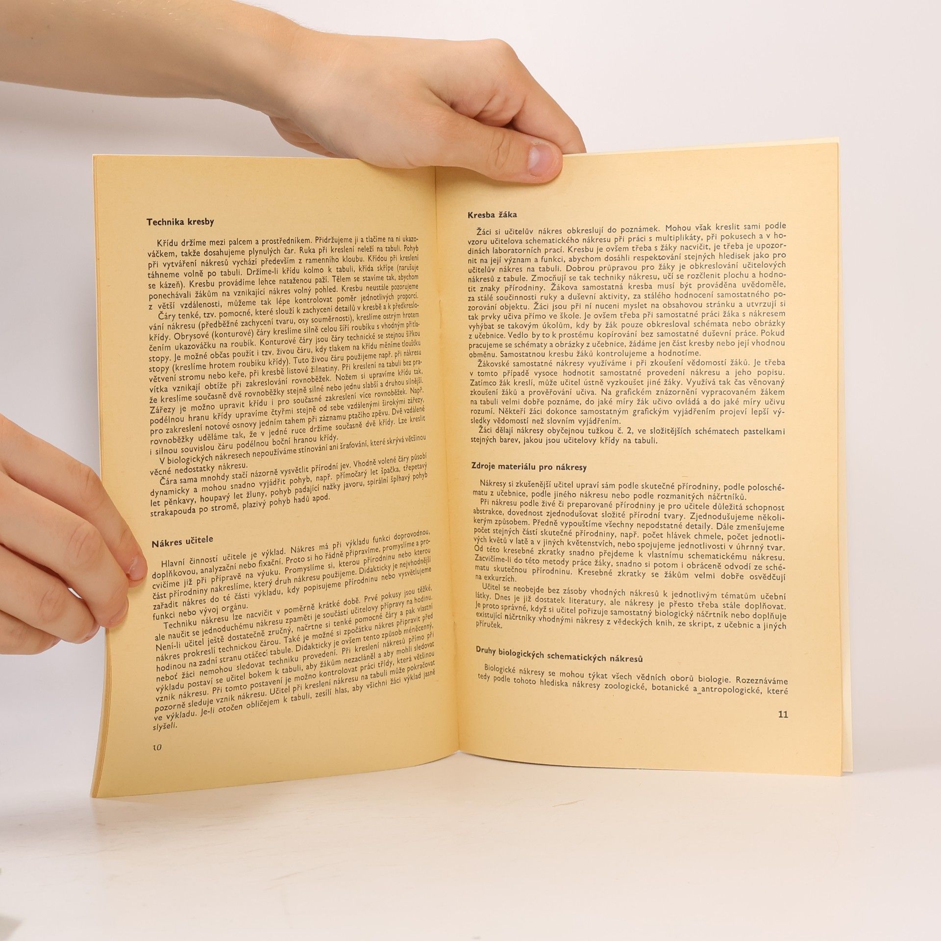 Collectif d'auteurs Biologický náčrtník Zoologie