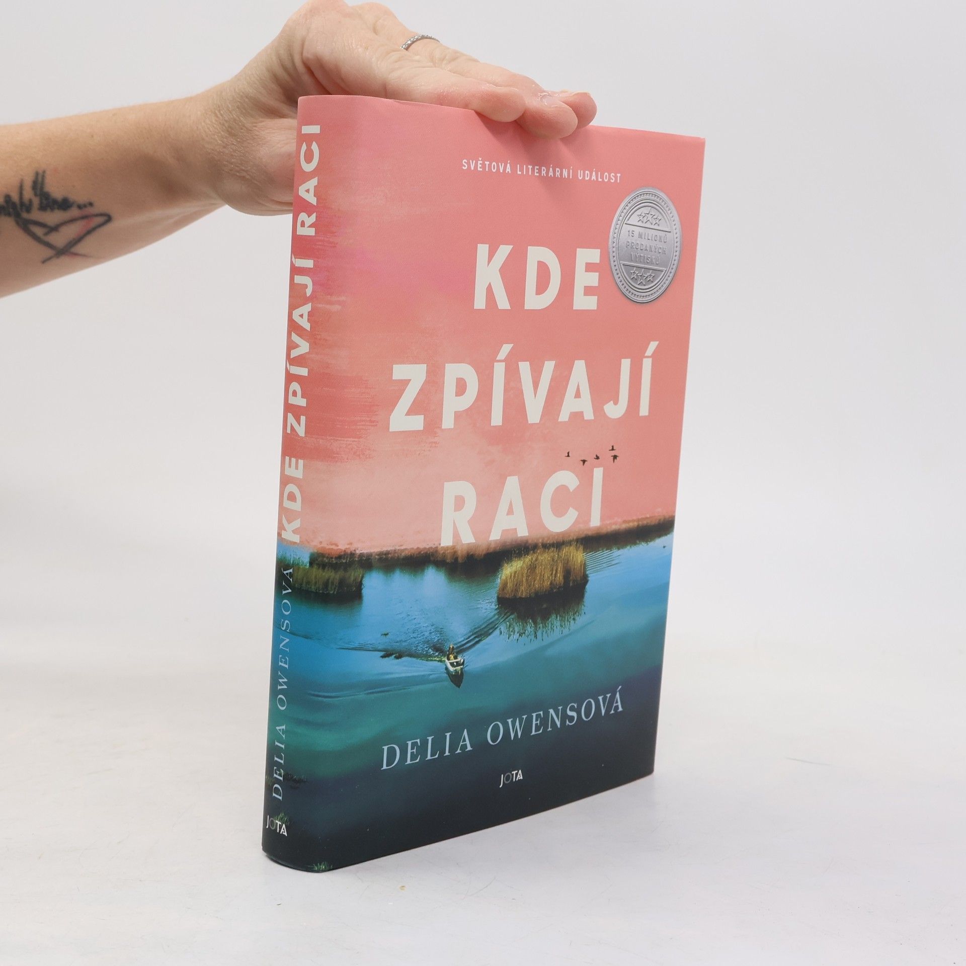 Delia Owens Kde zpívají raci