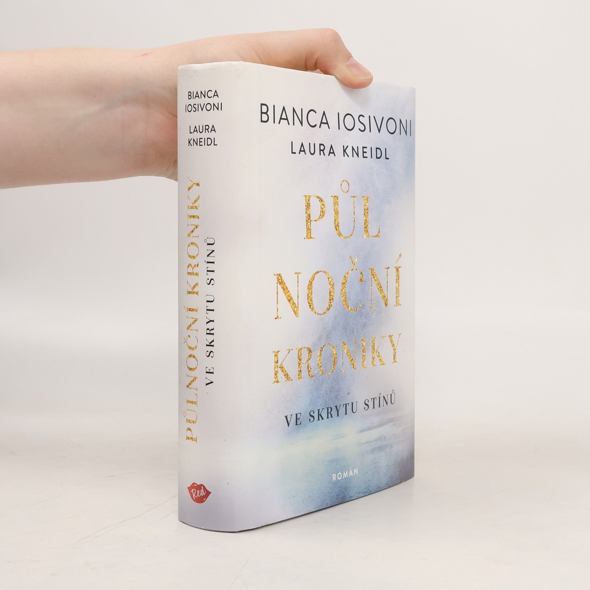 Bianca Iosivoni Ve skrytu stínů