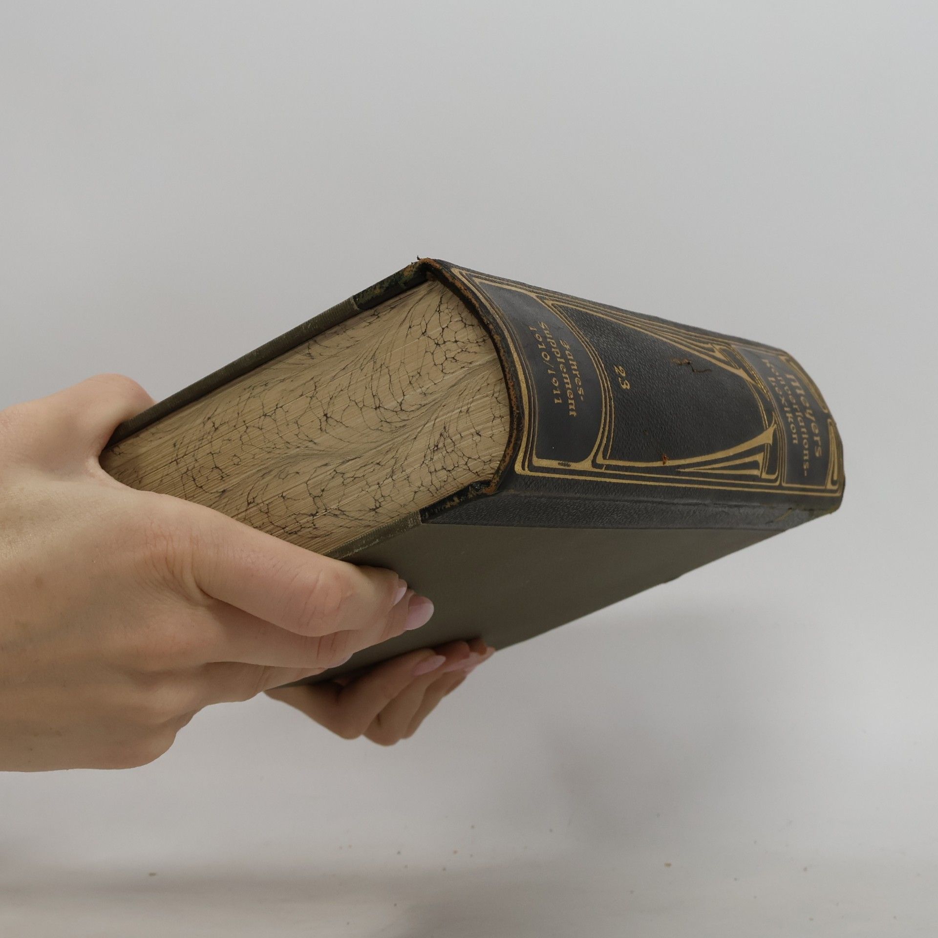 Kolektiv autorů Meyers Großes Konversations-Lexikon 23 (Jahres-Supplement 1910-1911)