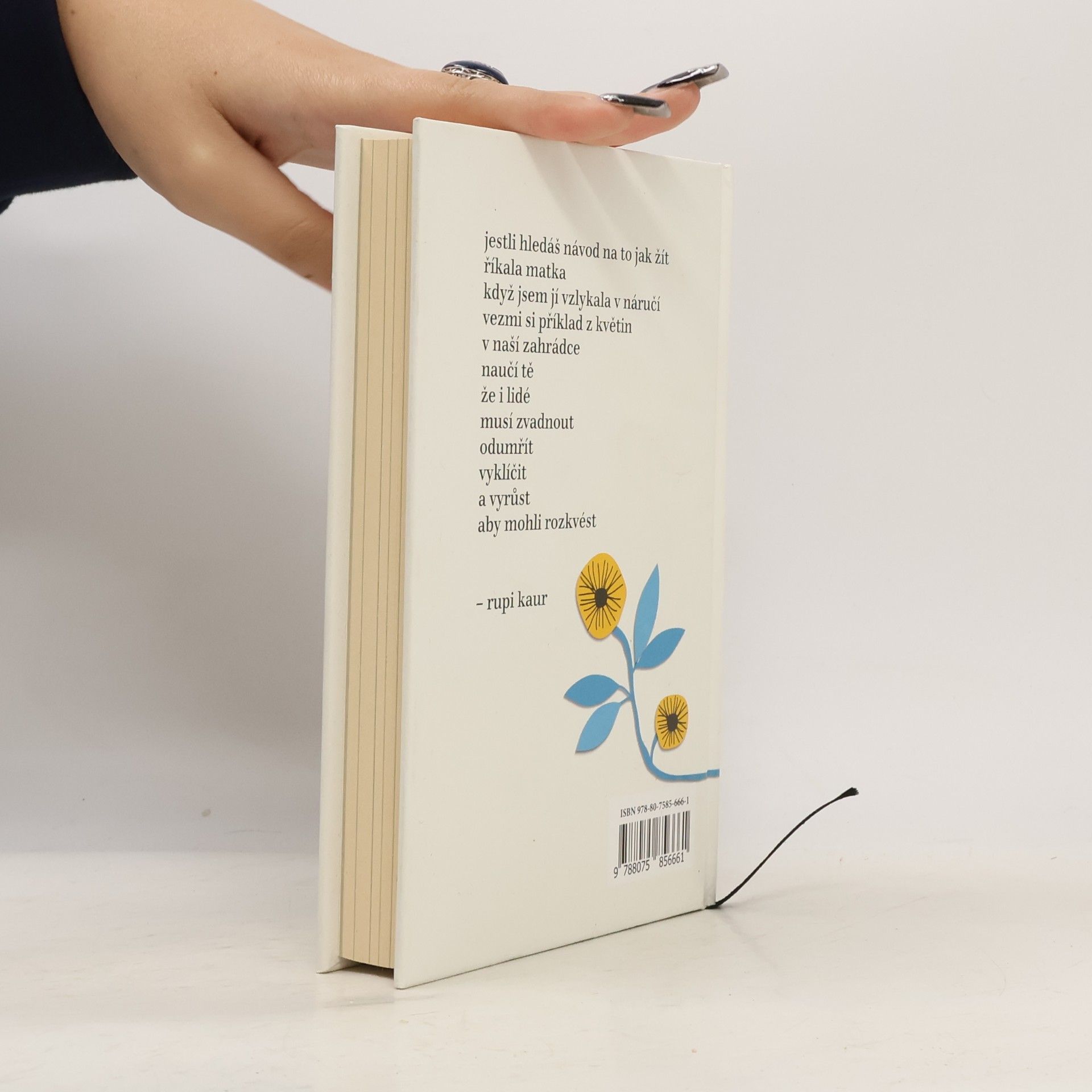 Rupi Kaur Květy slunce