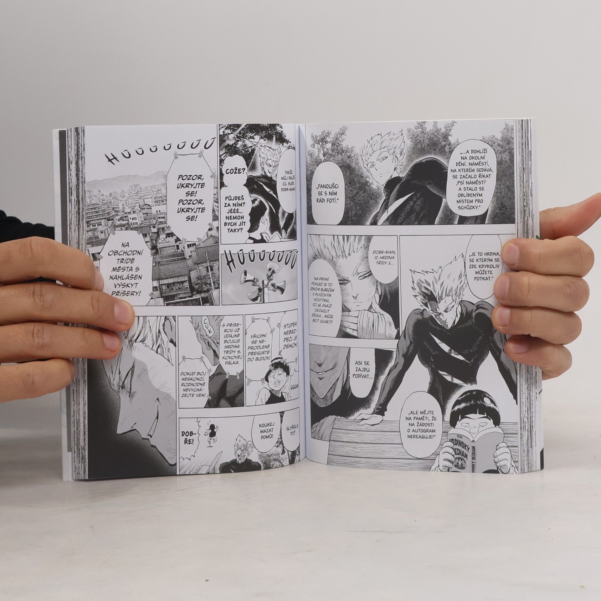 One One-Punch Man 10. Zápal