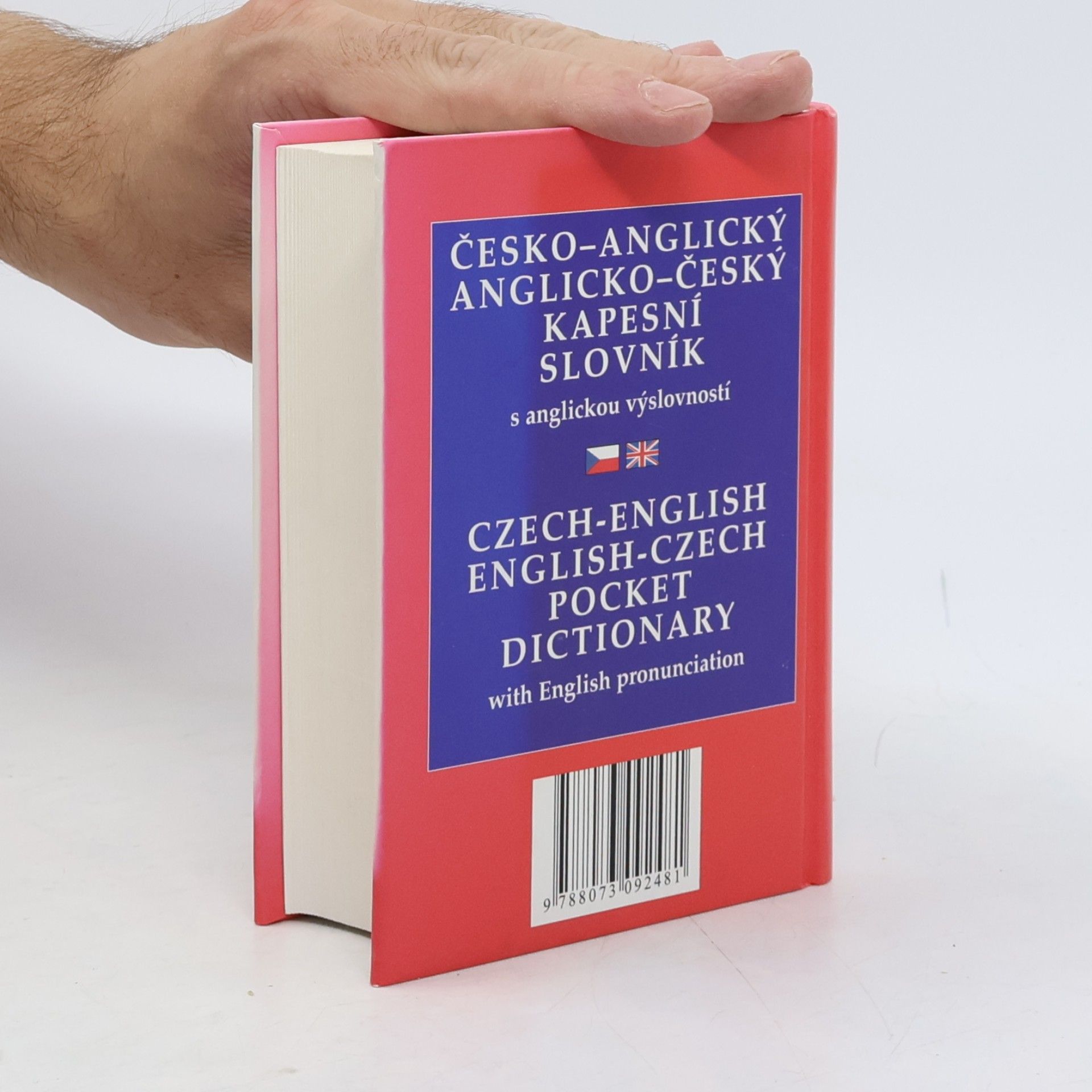 Věra Hegerová Česko-anglický, anglicko-český kapesní slovník s anglickou výslovností