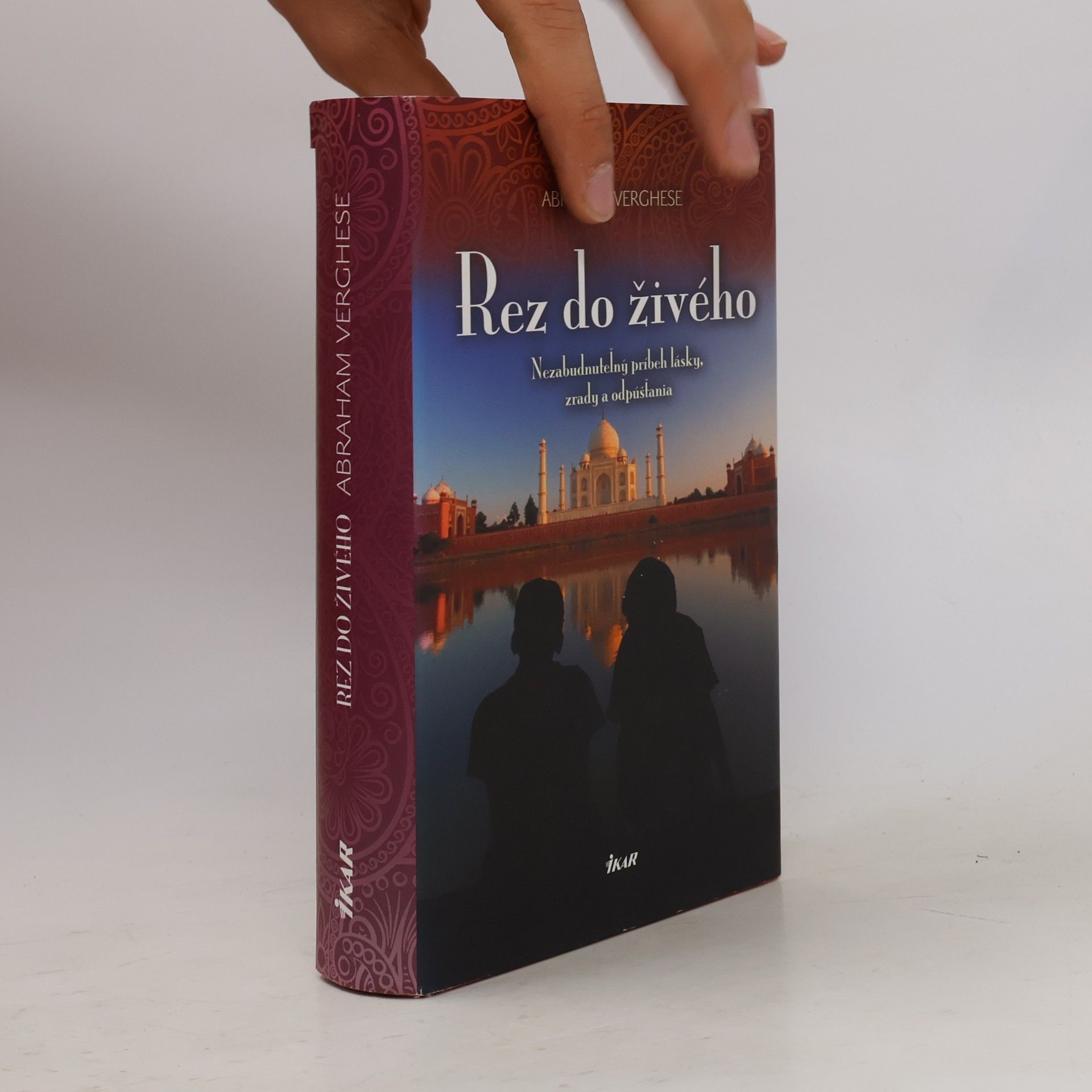 Abraham Verghese Rez do živého