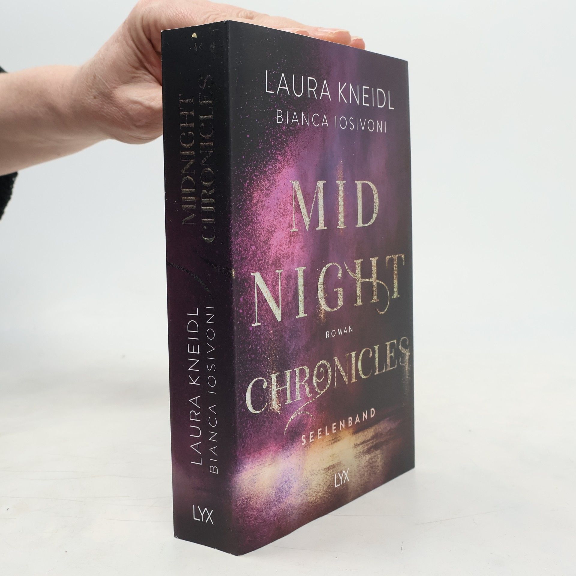 Laura Kneidl Midnight Chronicles - Seelenband