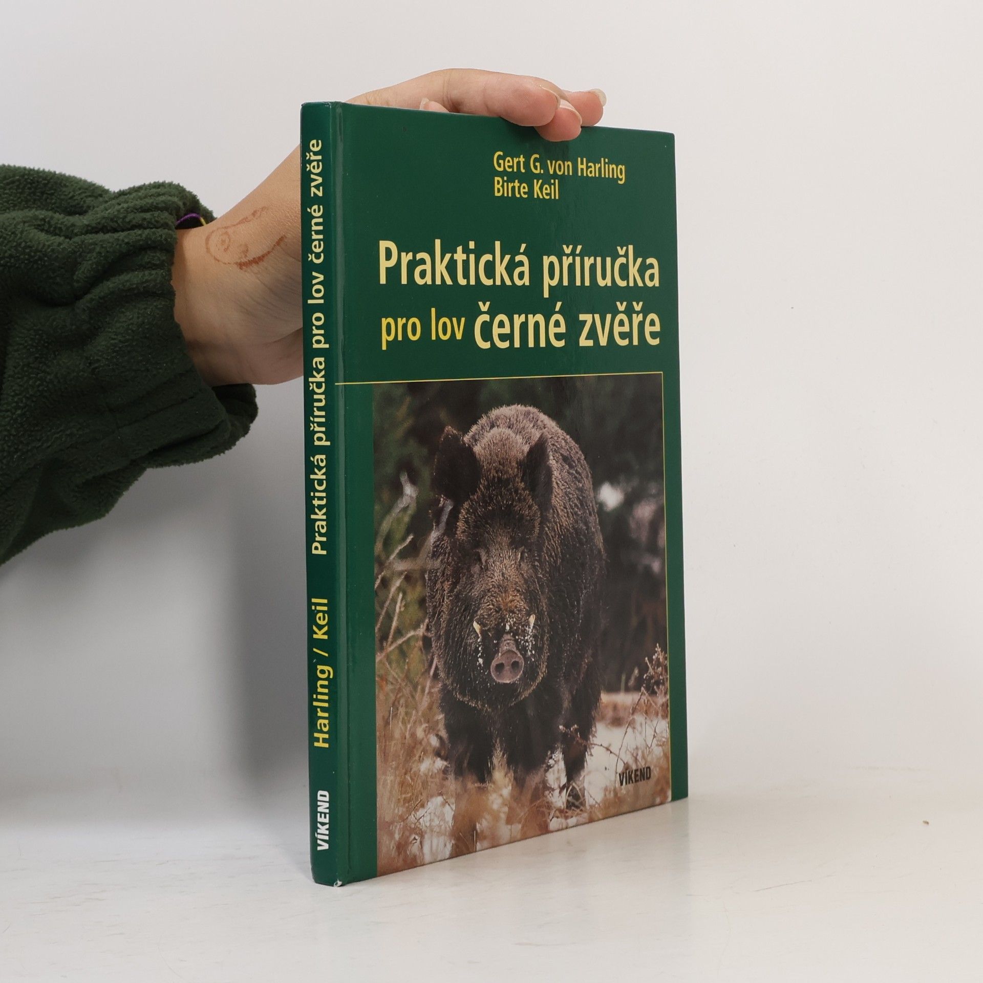Praktická příručka pro lov černé zvěře