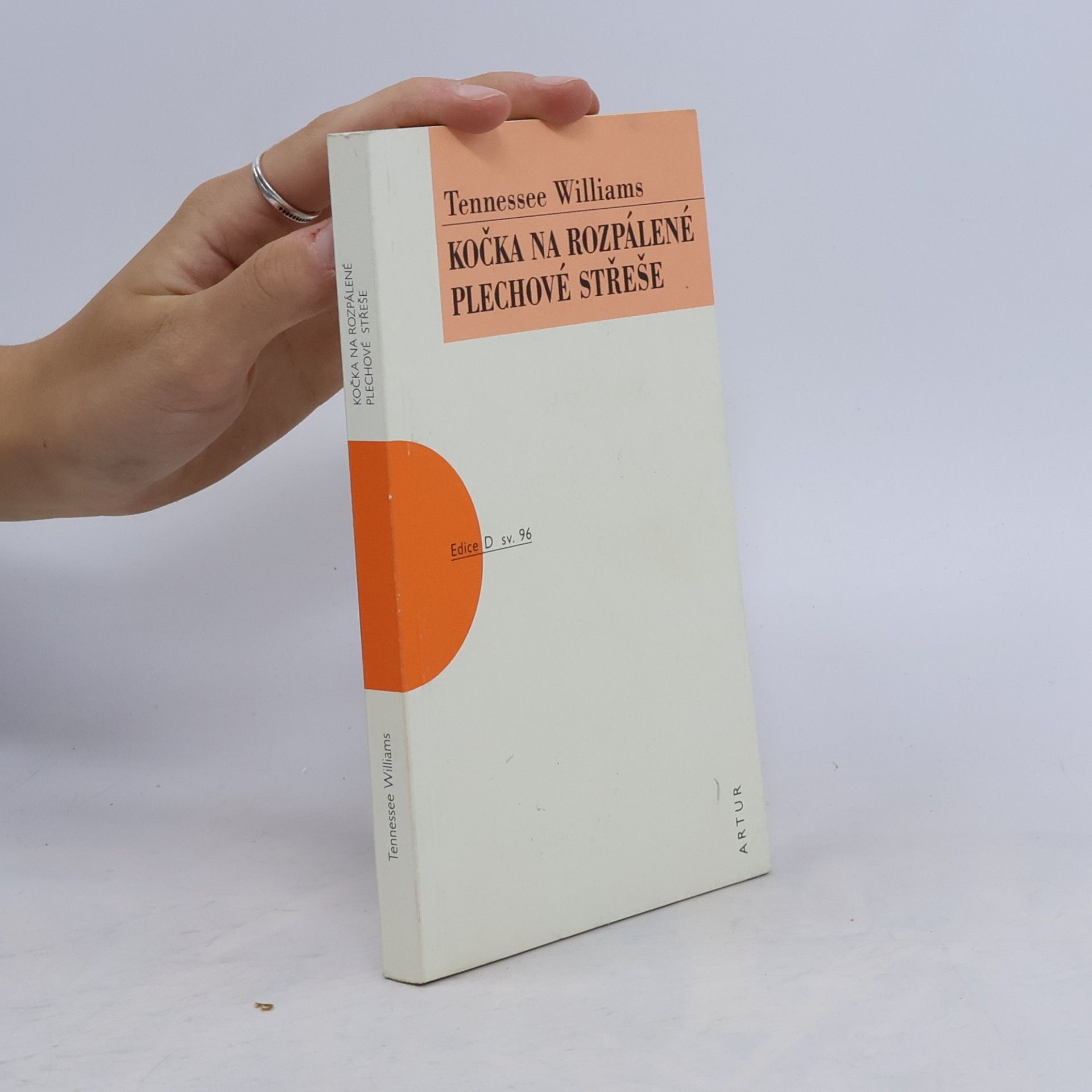Tennessee Williams Kočka na rozpálené plechové střeše