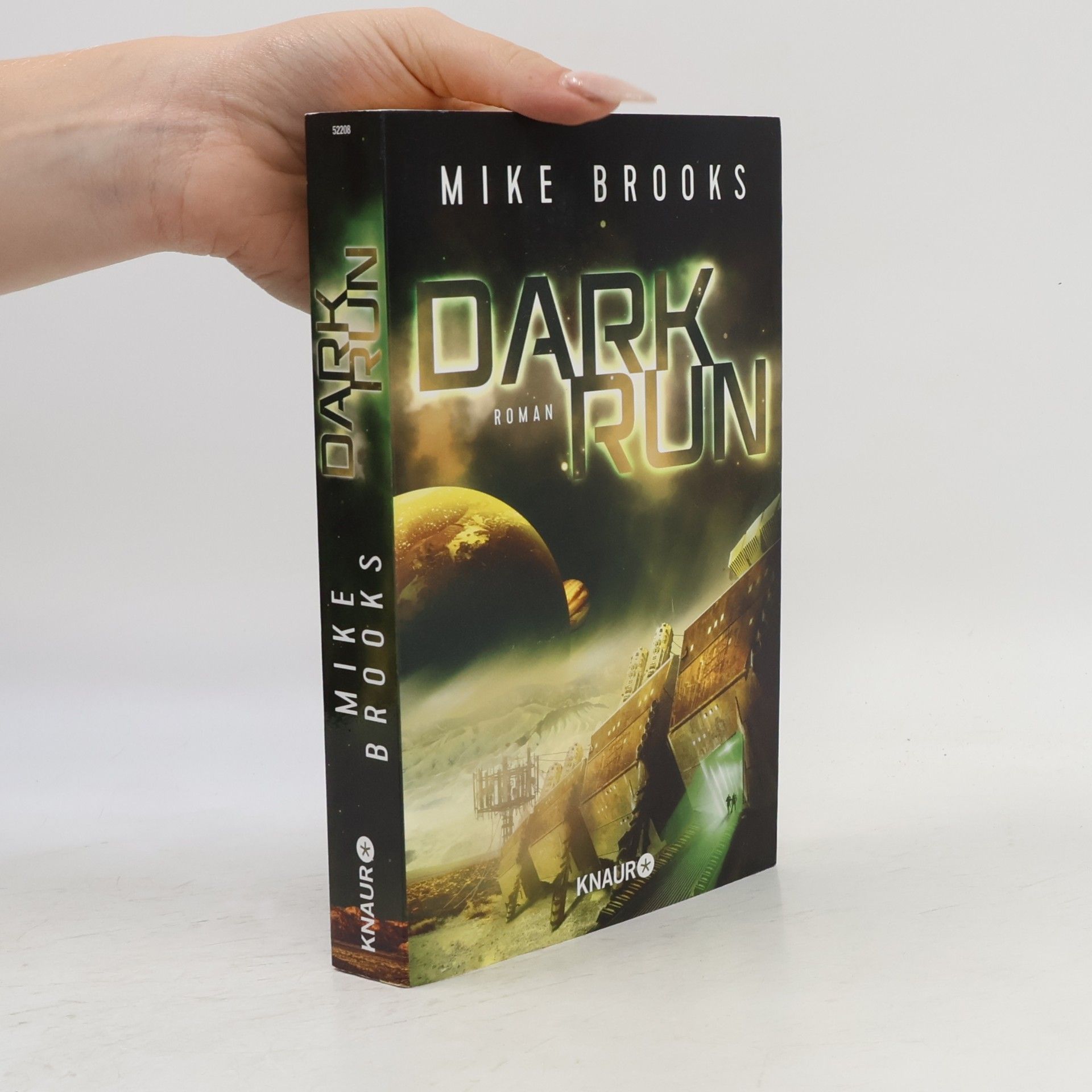 Mike Brooks Dark run