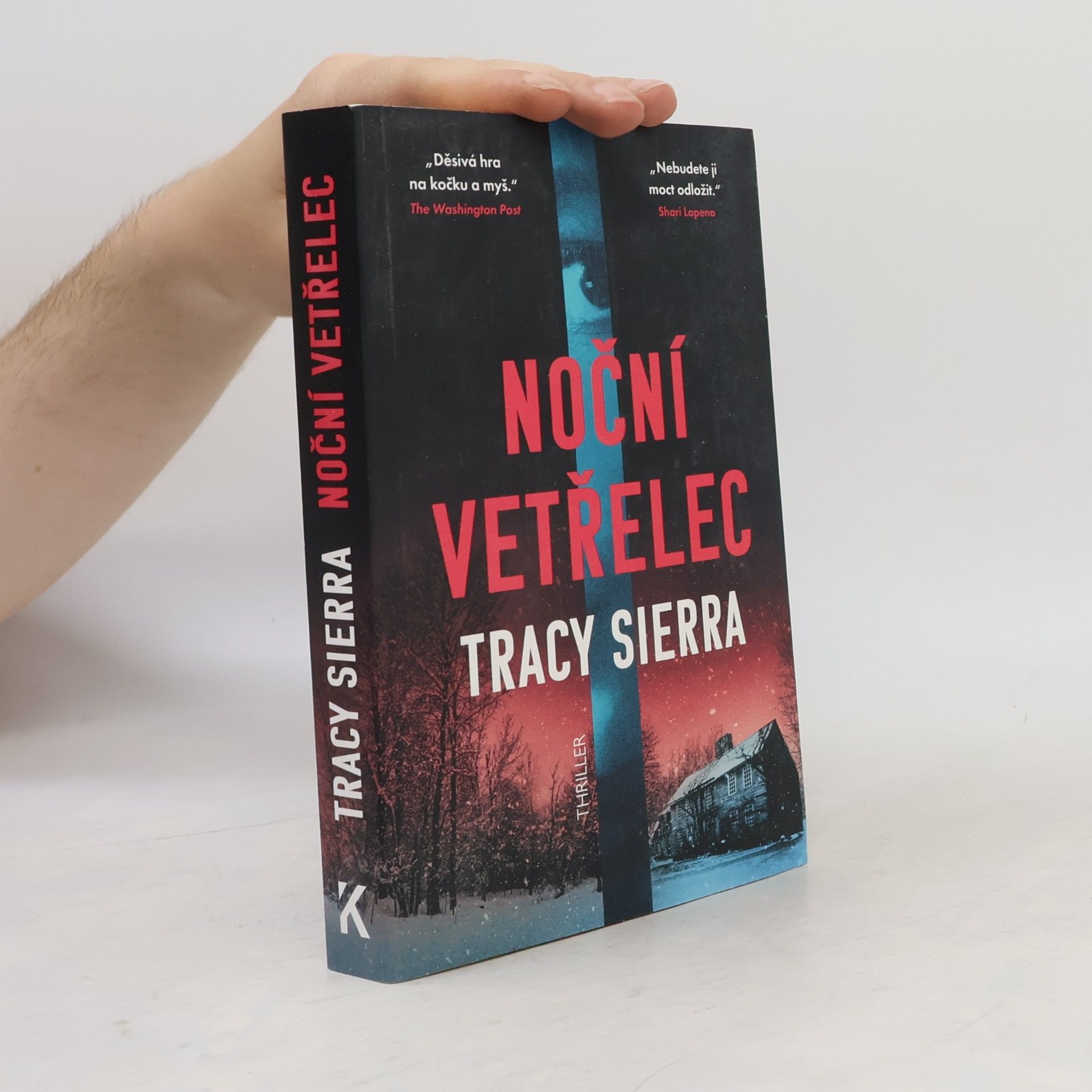 Tracy Sierra Noční vetřelec