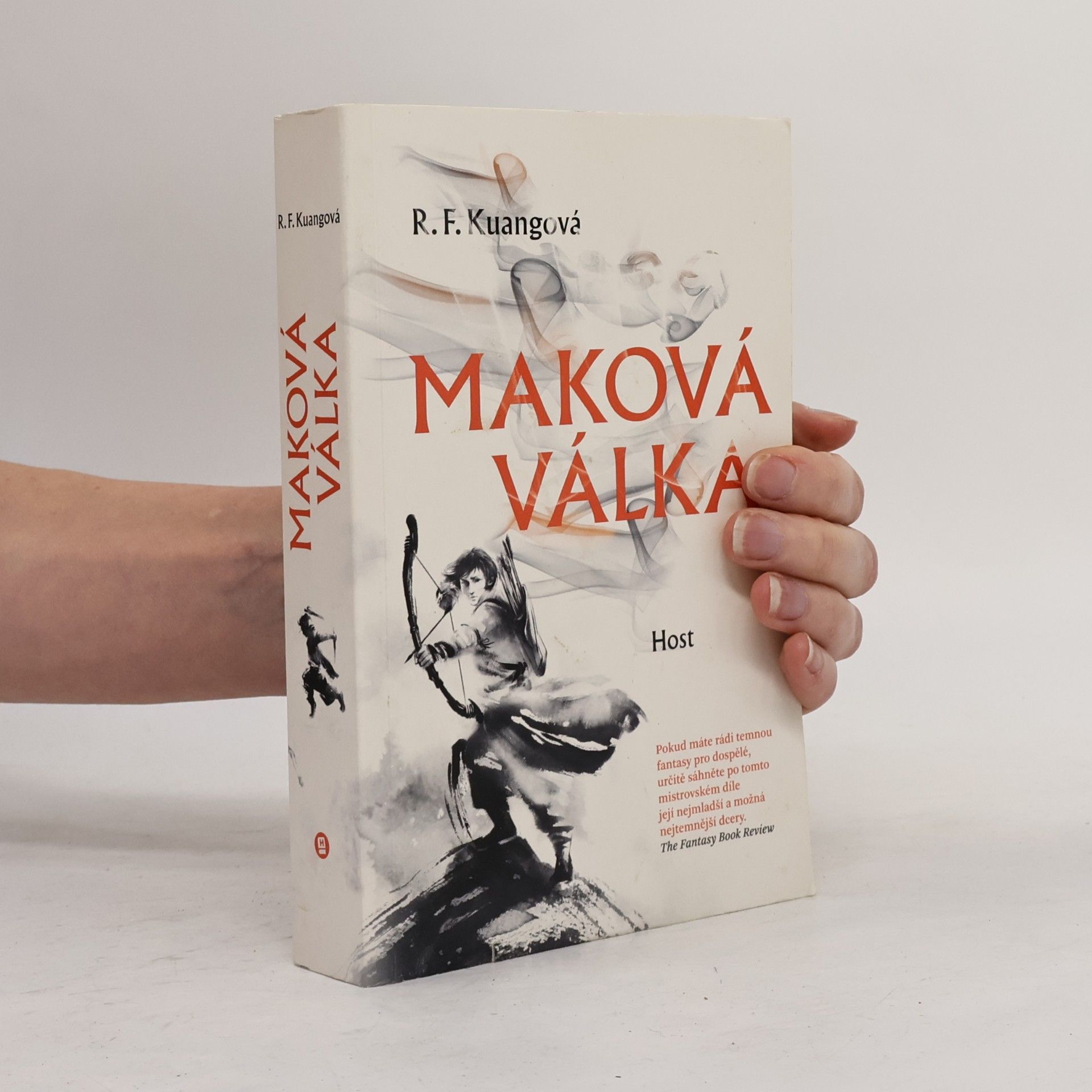 Rebecca Kuang Maková válka