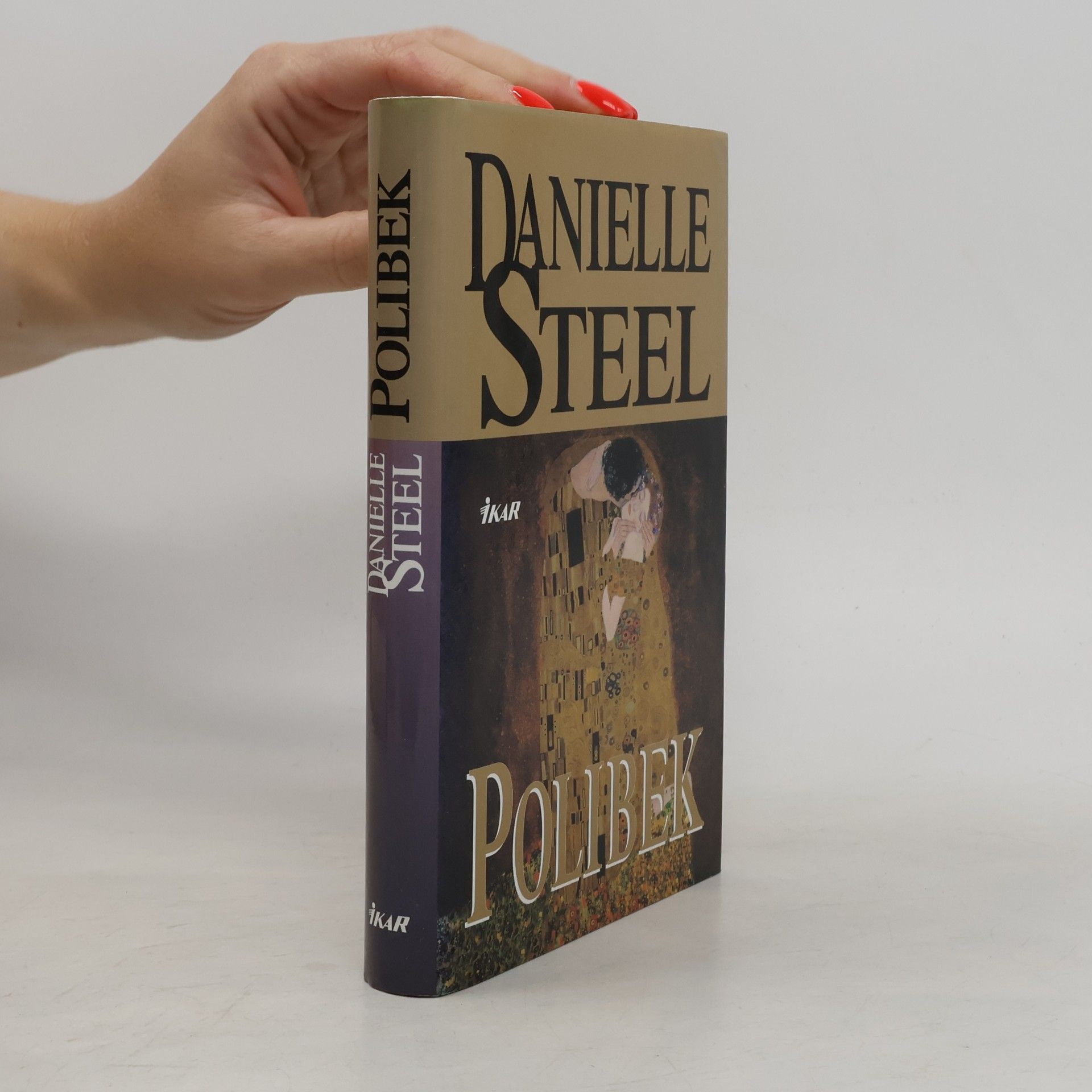 Danielle Steel Polibek