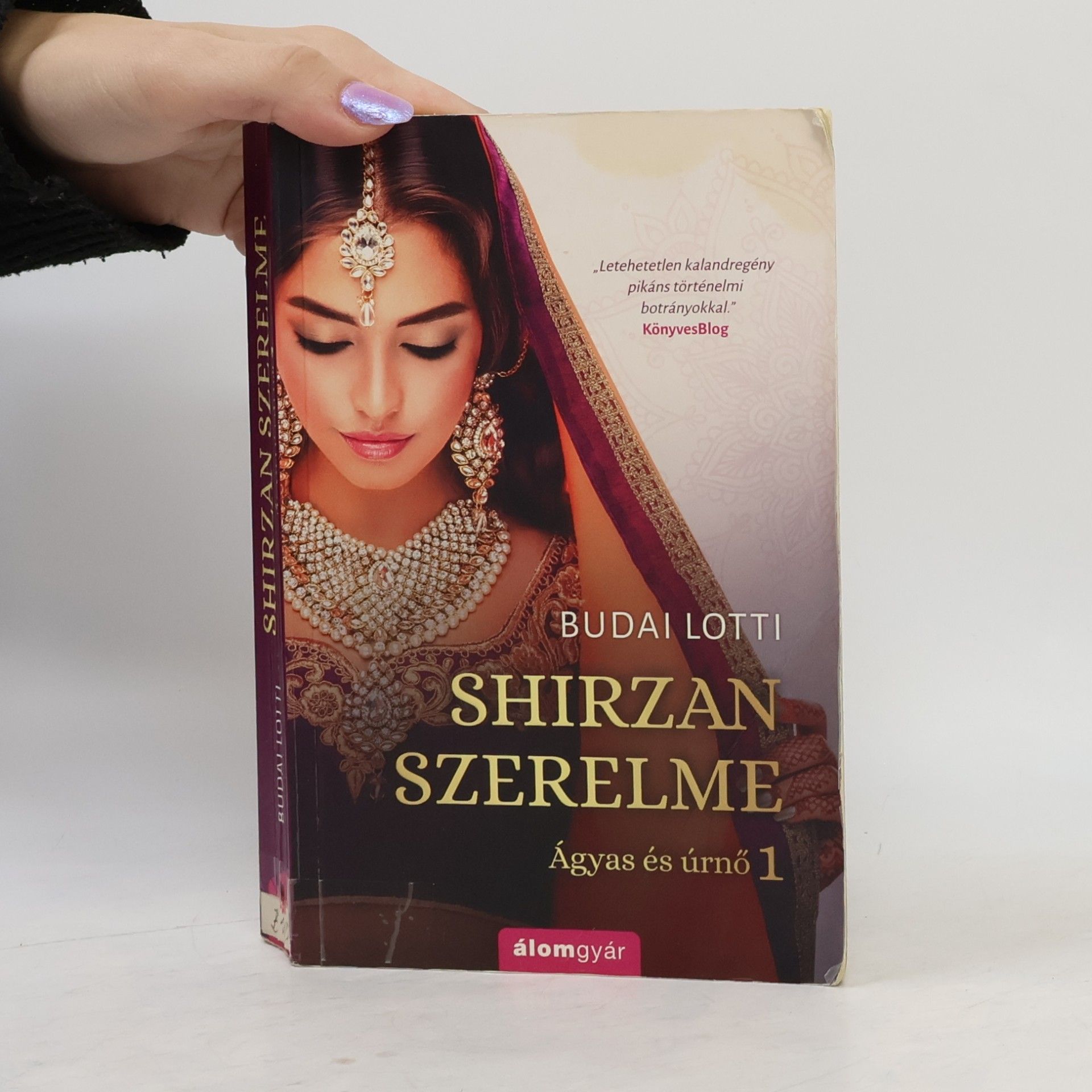 Budai Lotti Shirzan szerelme 1