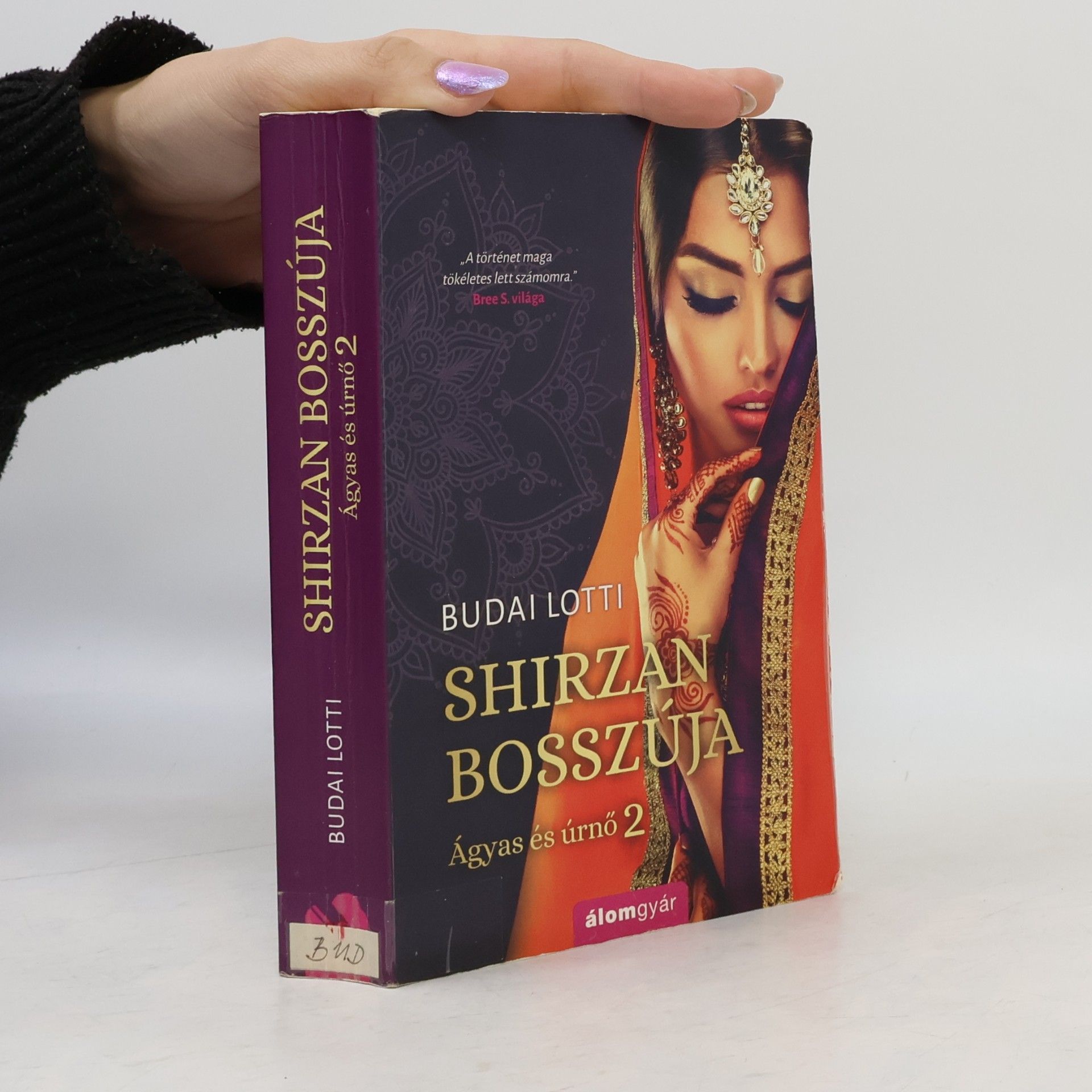 Ágyas és úrnő - 2: Shirzan bosszúja