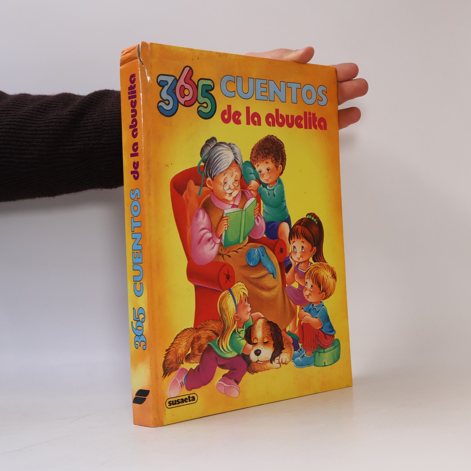 Autorenkollektiv 365 Cuentos de la Abuelita