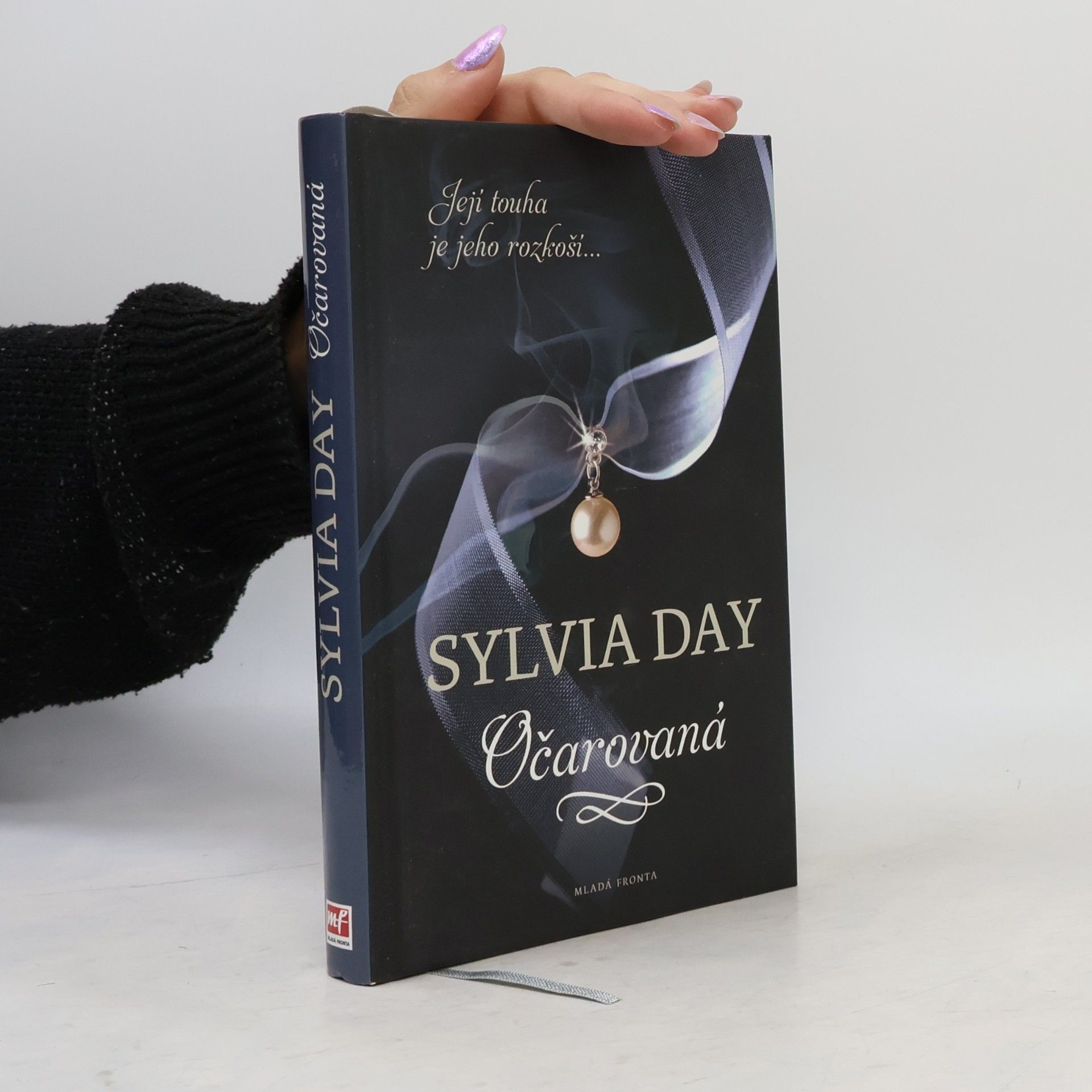 Sylvia Day Očarovaná