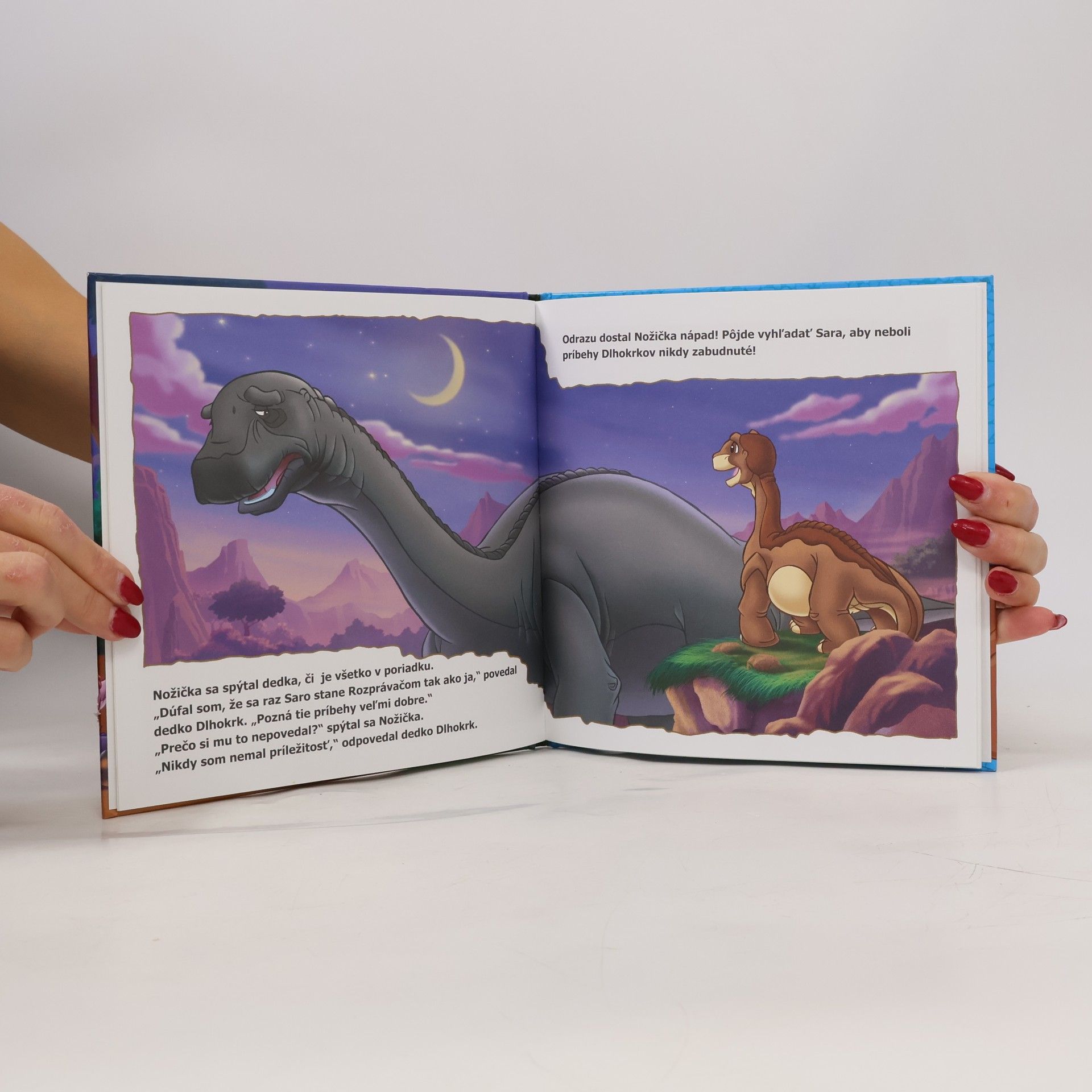 Jennifer Frantz Zem dinosaurov- ako Saro rozprával príbeh