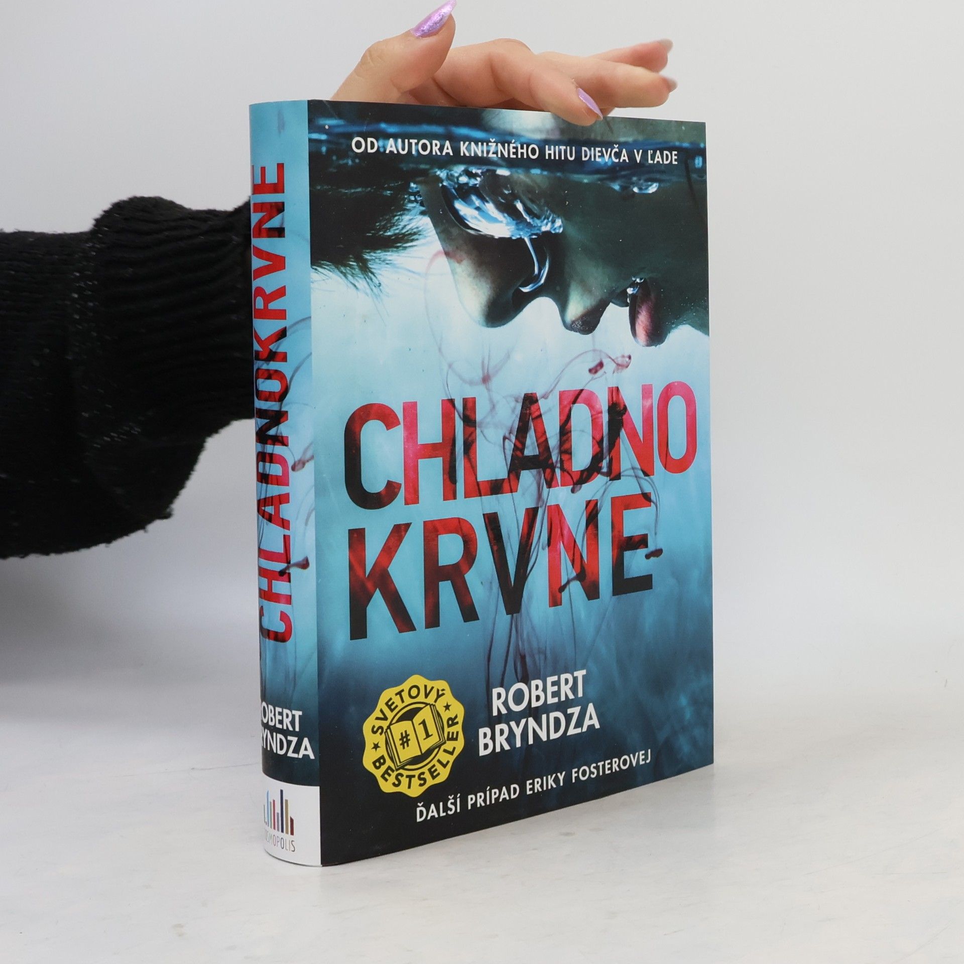 Robert Bryndza Chladnokrvne