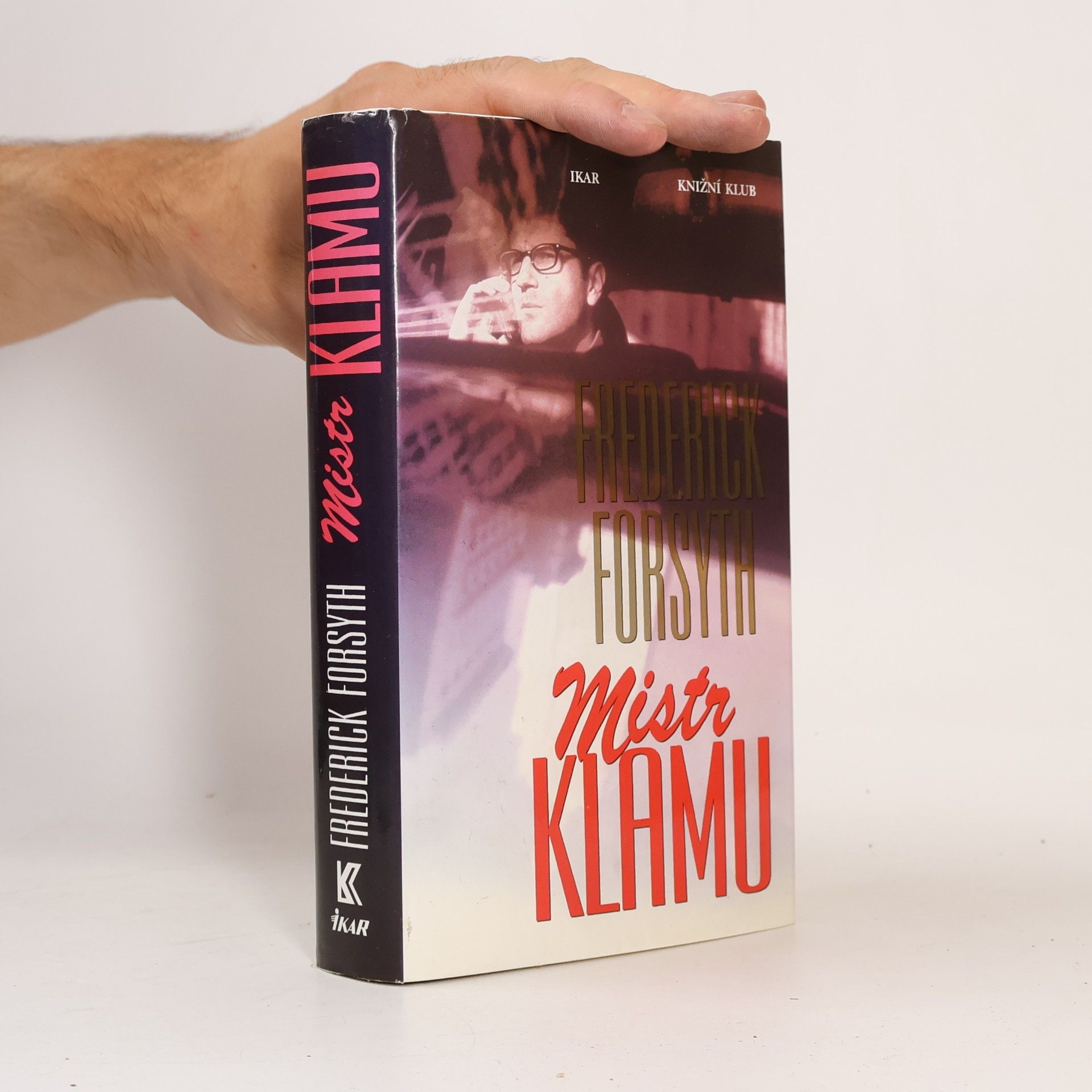 Frederick Forsyth Mistr klamu