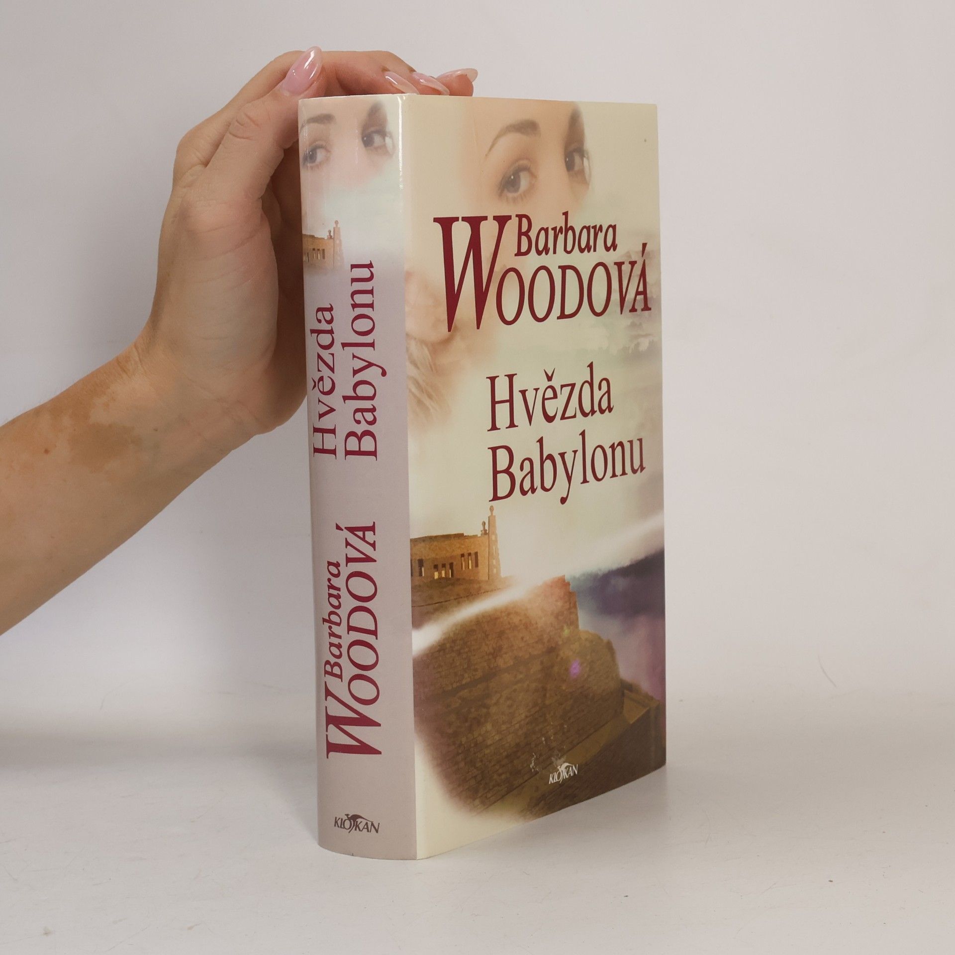 Barbara Wood Hvězda Babylonu