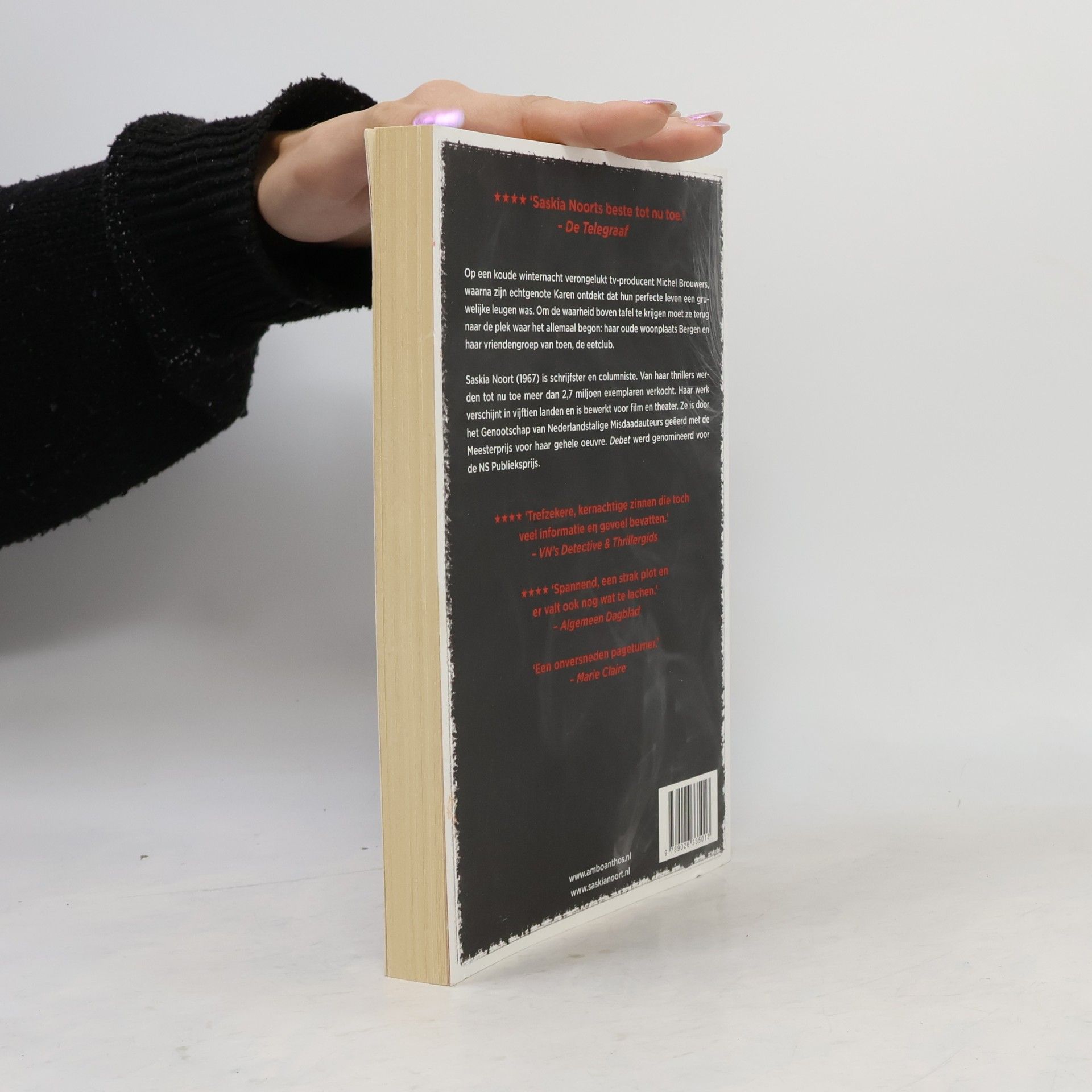 Saskia Noort Literaire Thriller Collectie: Debet