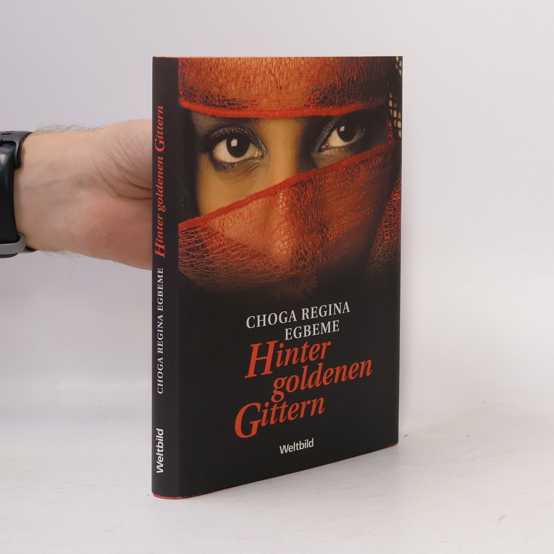 Choga Regina Egbeme Hinter goldenen Gittern