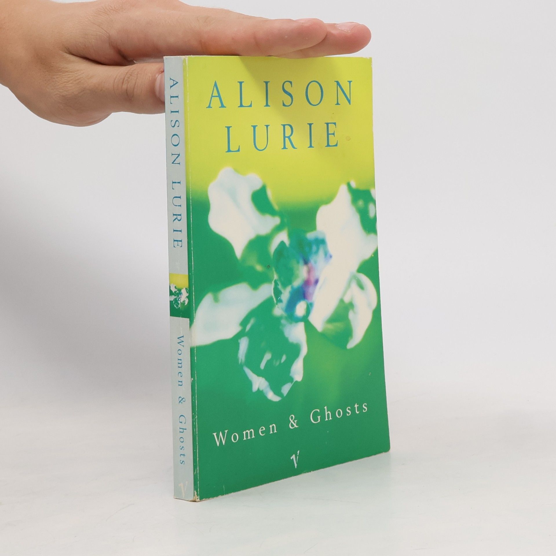 Alison Lurie Women and Ghosts