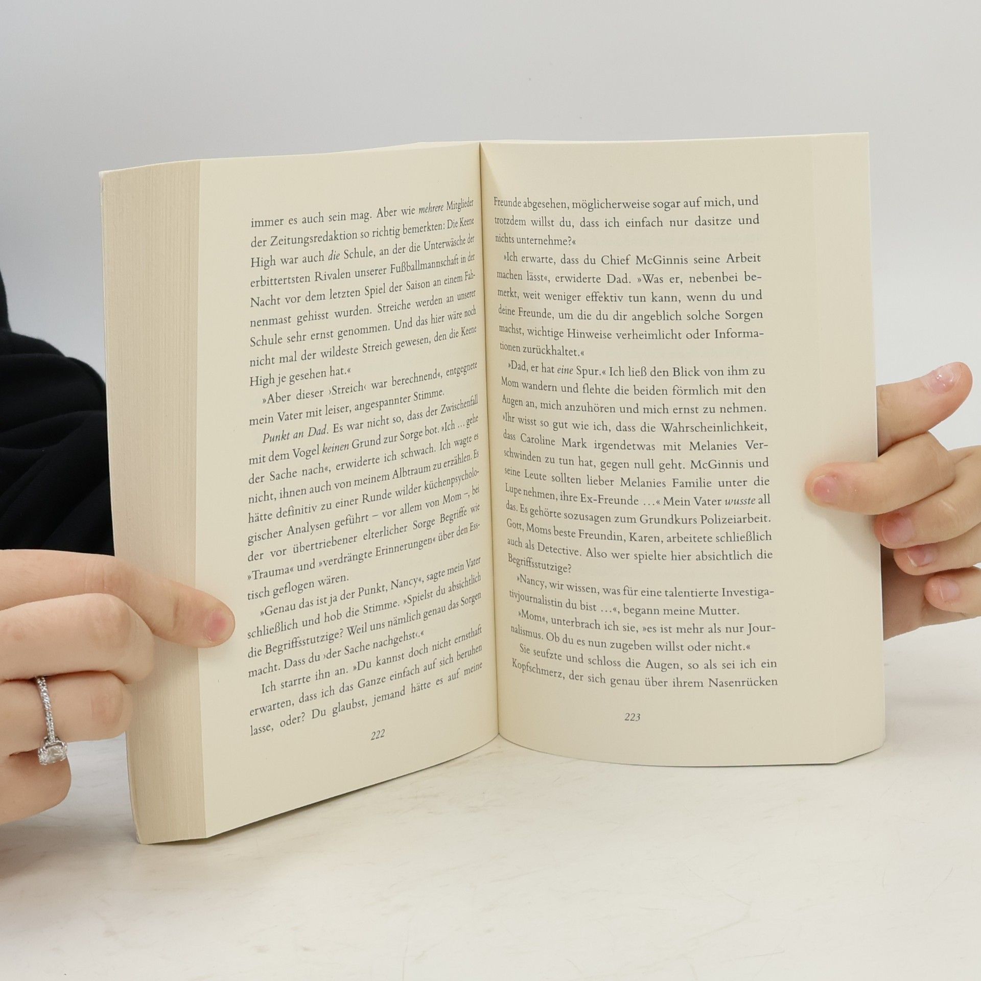 Micol Ostow Nancy Drew - Der Fluch. Exklusiver Roman zum neuen Serien-Highlight