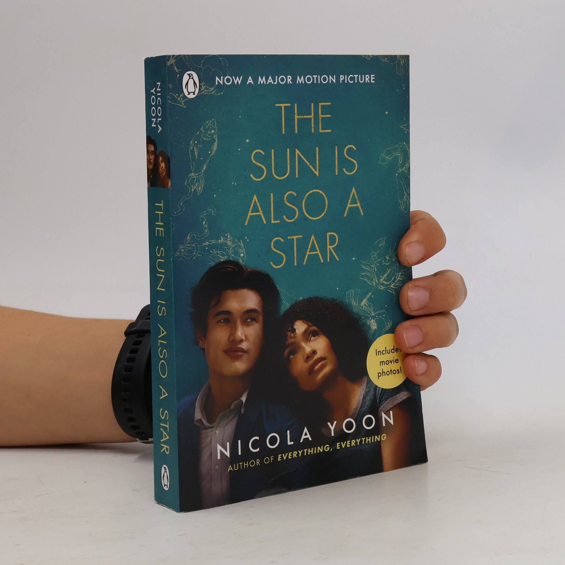 Nicola Yoon The Sun is Also a Star