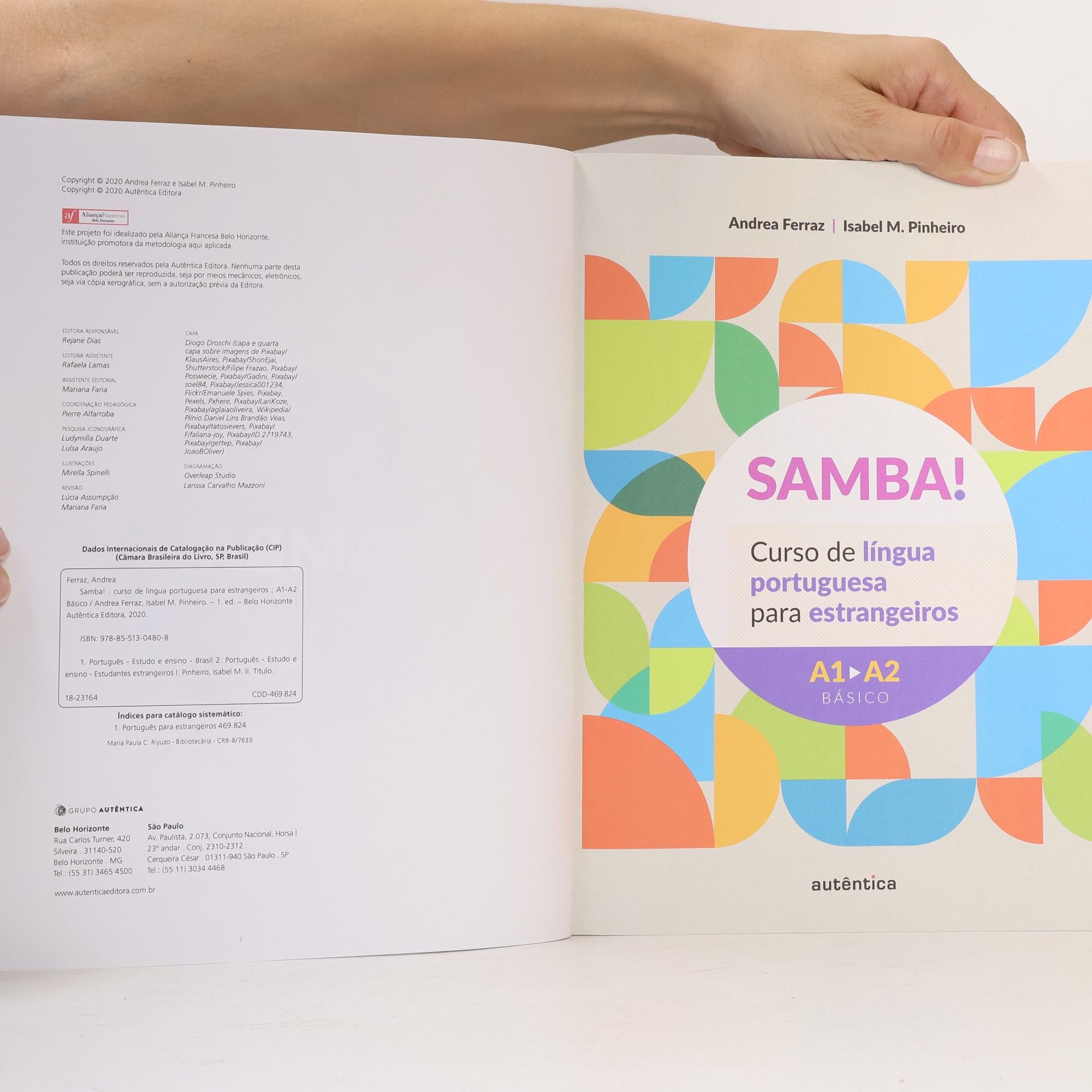 Andrea Ferraz Samba! Curso de língua portuguesa para estrangeiros - A1 A2 BÁSICO