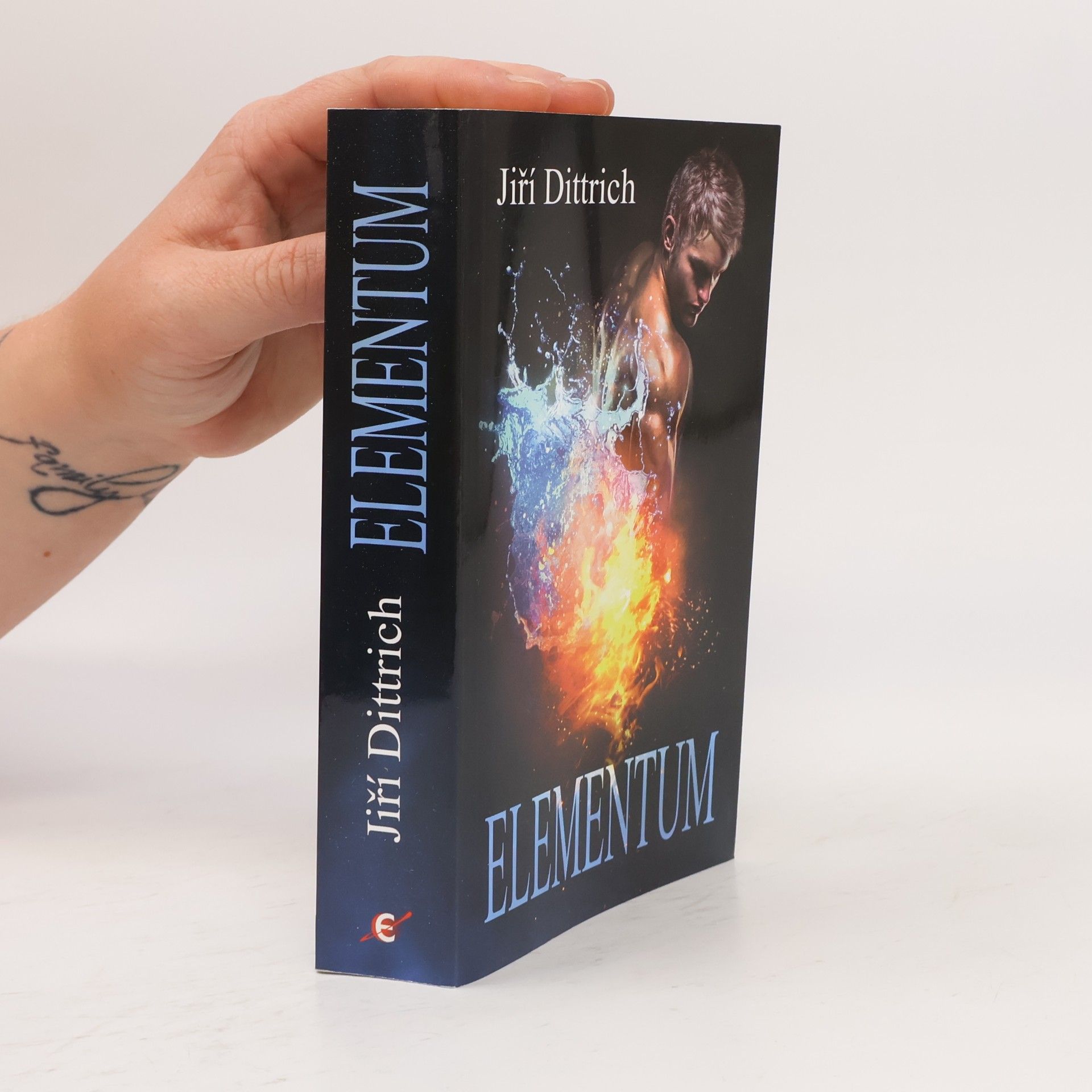 Elementum