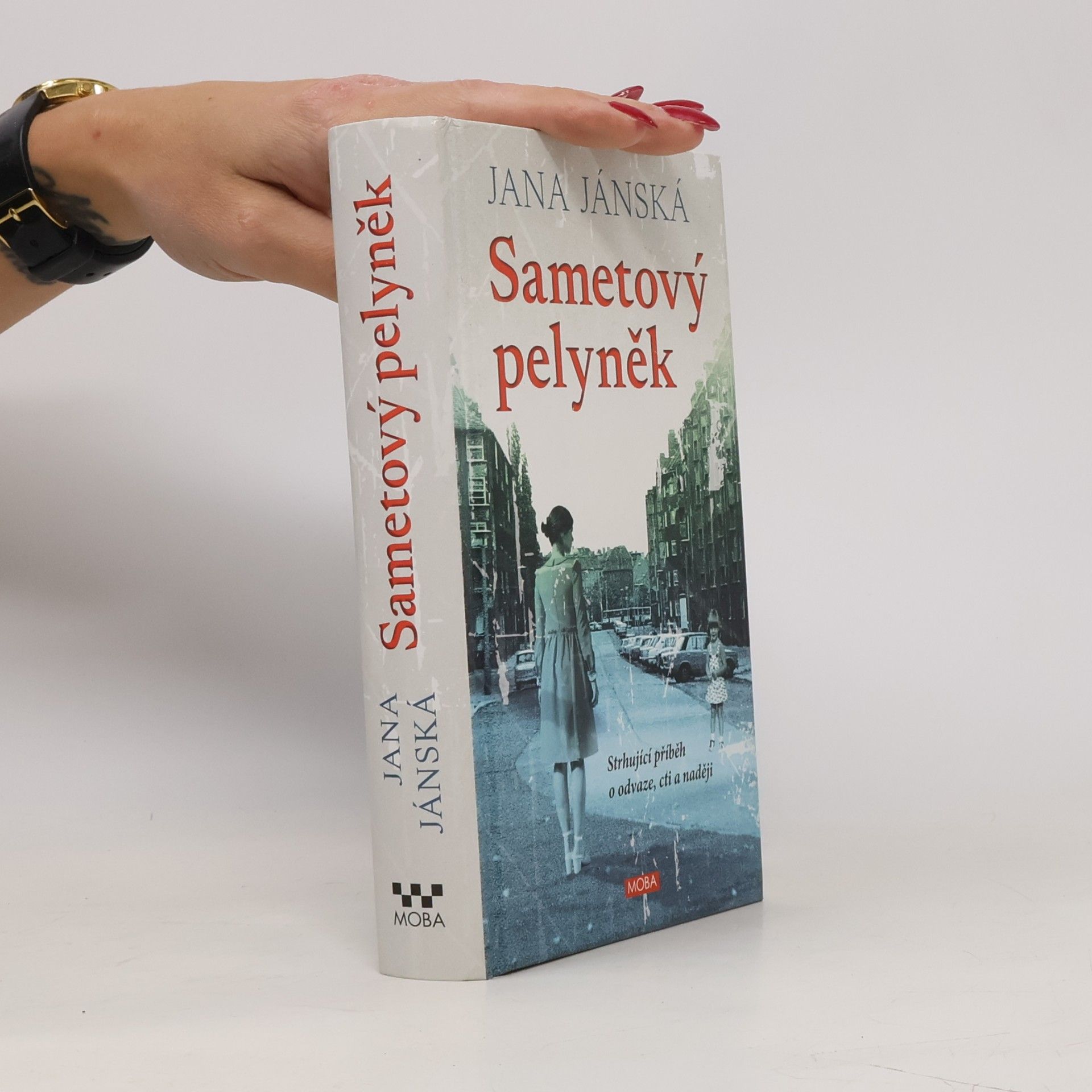 Sametový pelyněk
