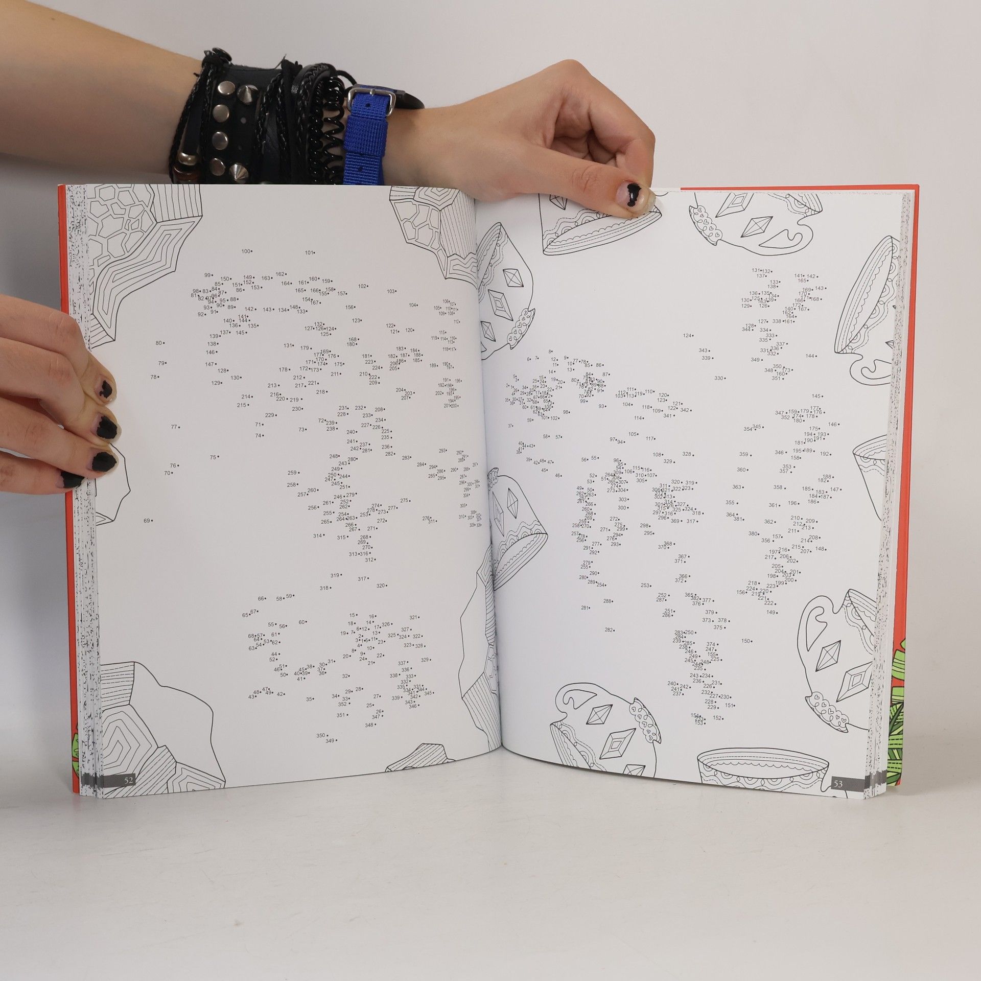 Jake McDonald Úžasné spojovačky dot-to-dot