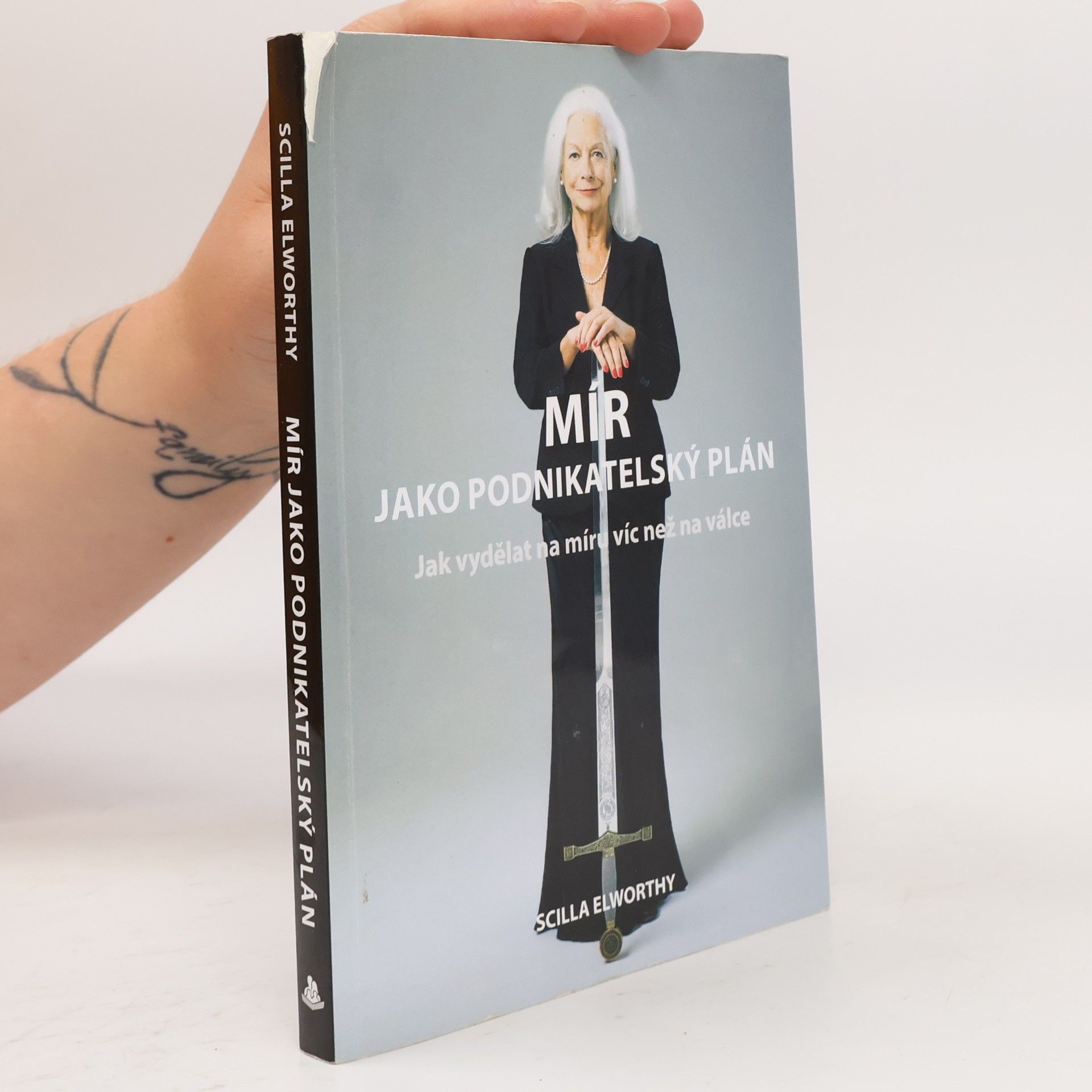 Scilla Elworthy Mír jako podnikatelský plán