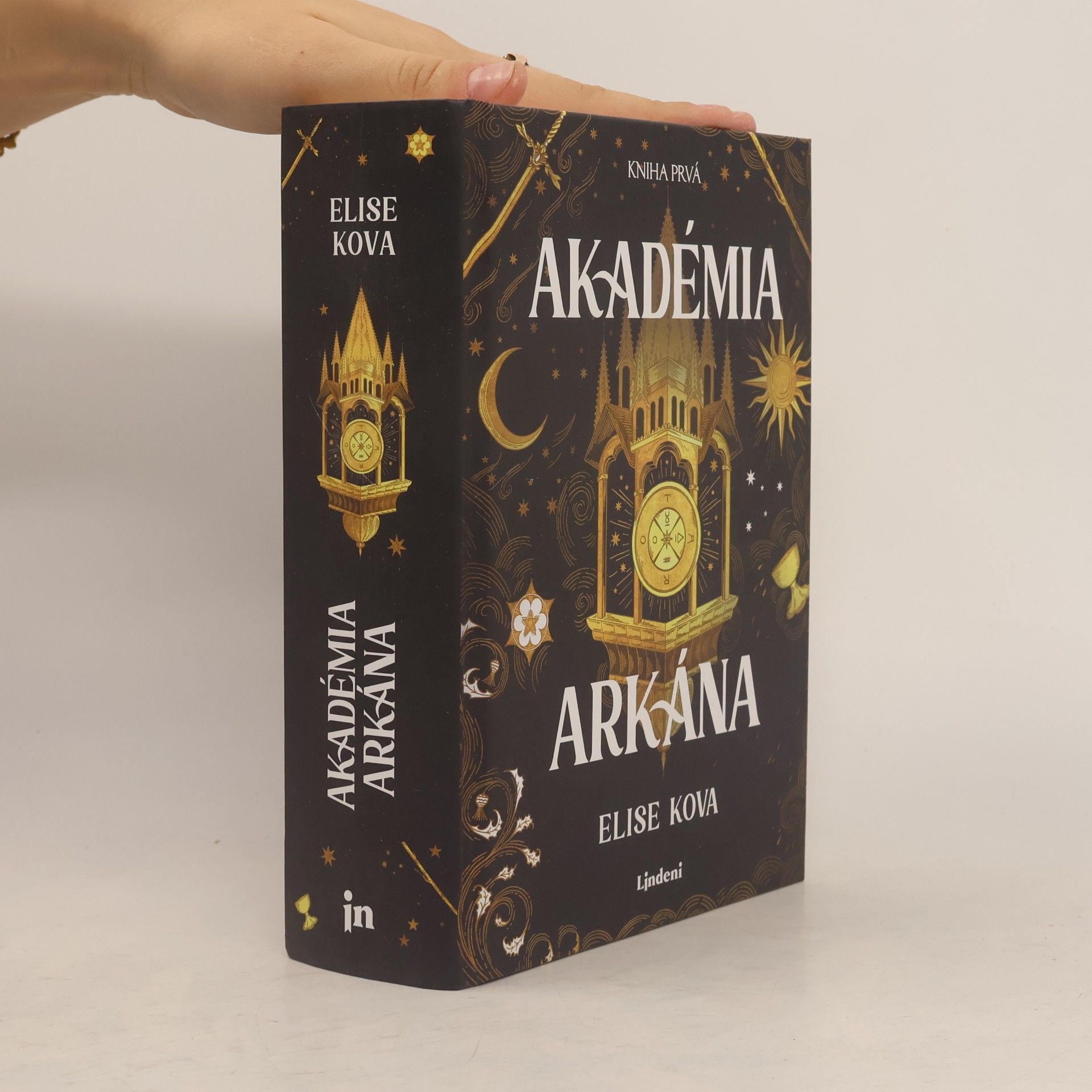 Elise Kova Akadémia arkána