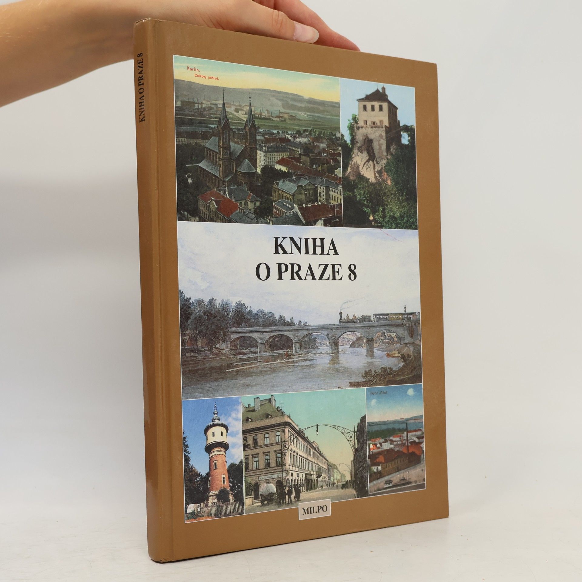Kniha o Praze 8