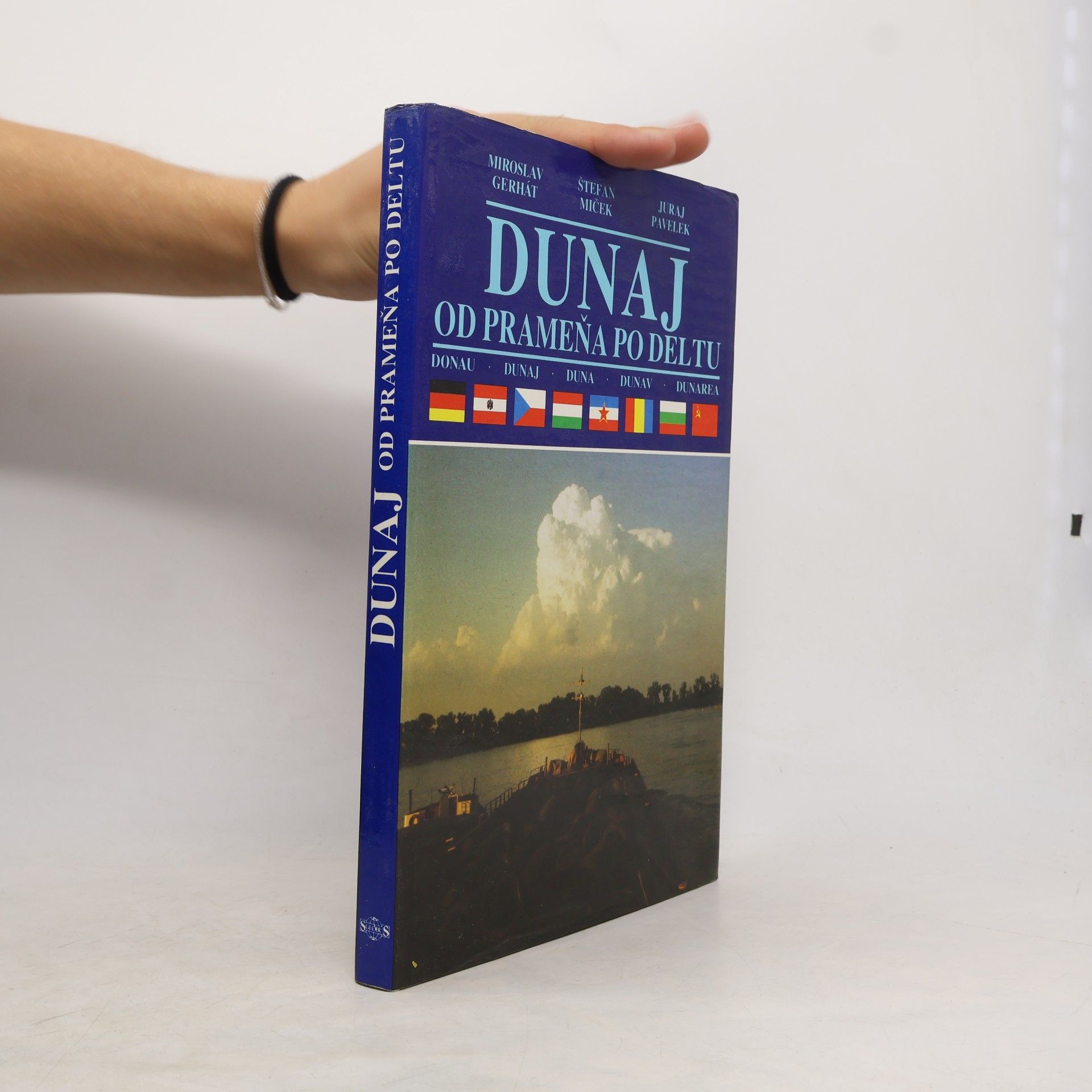 Juraj Pavelek Dunaj. Od prameňa po deltu