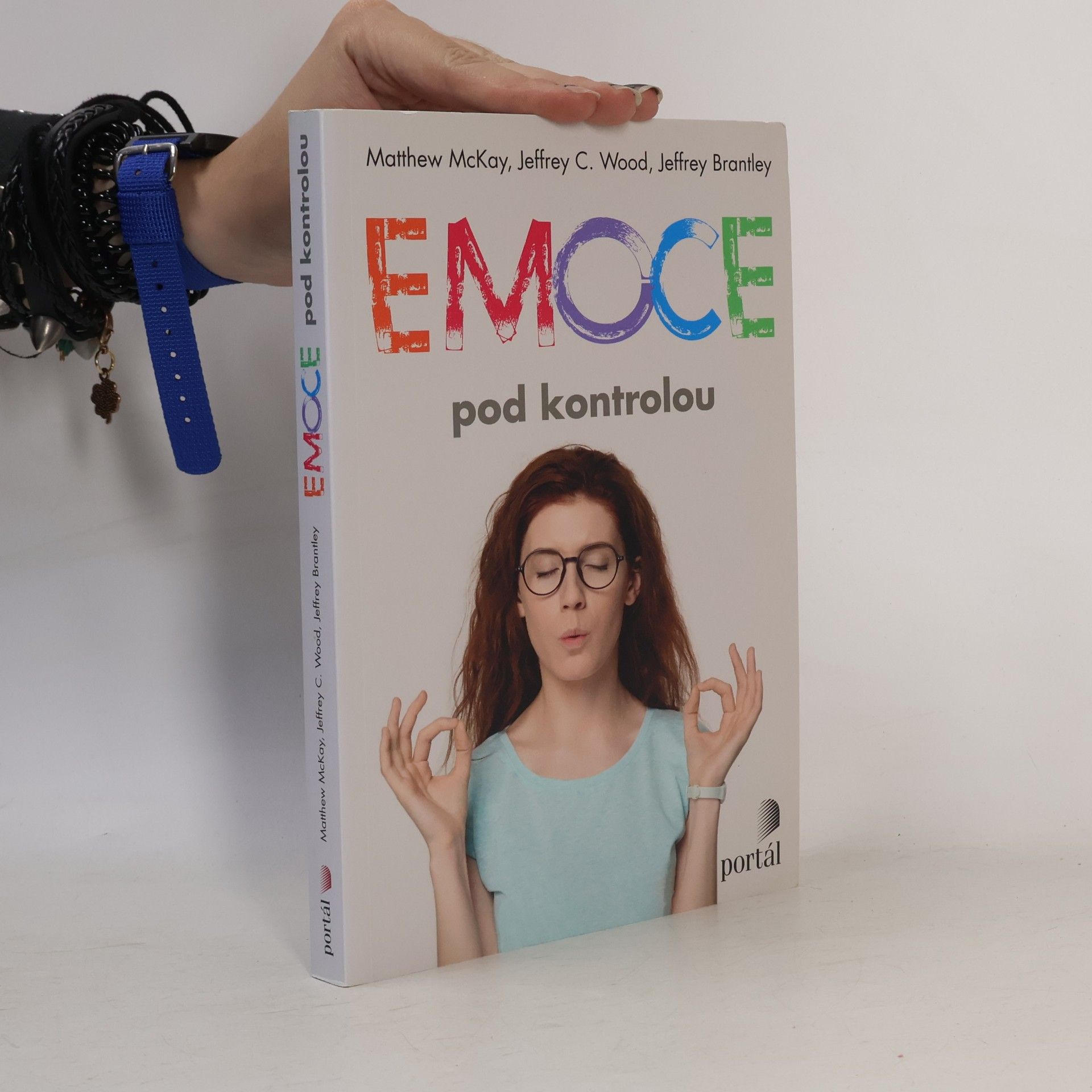 Matthew McKay Emoce pod kontrolou