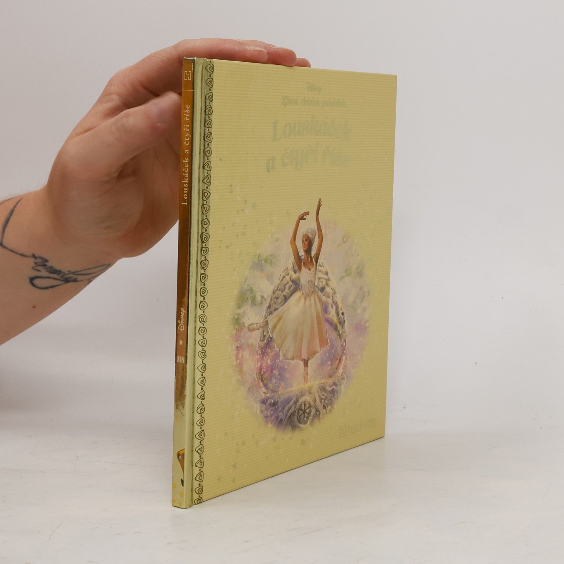 Various authors Zlatá sbírka pohádek 118. Louskáček a čtyři říše
