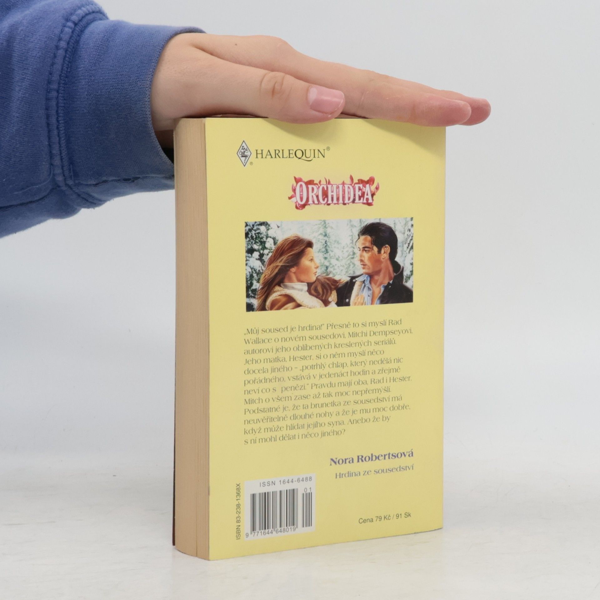 Nora Roberts Hrdina ze sousedství