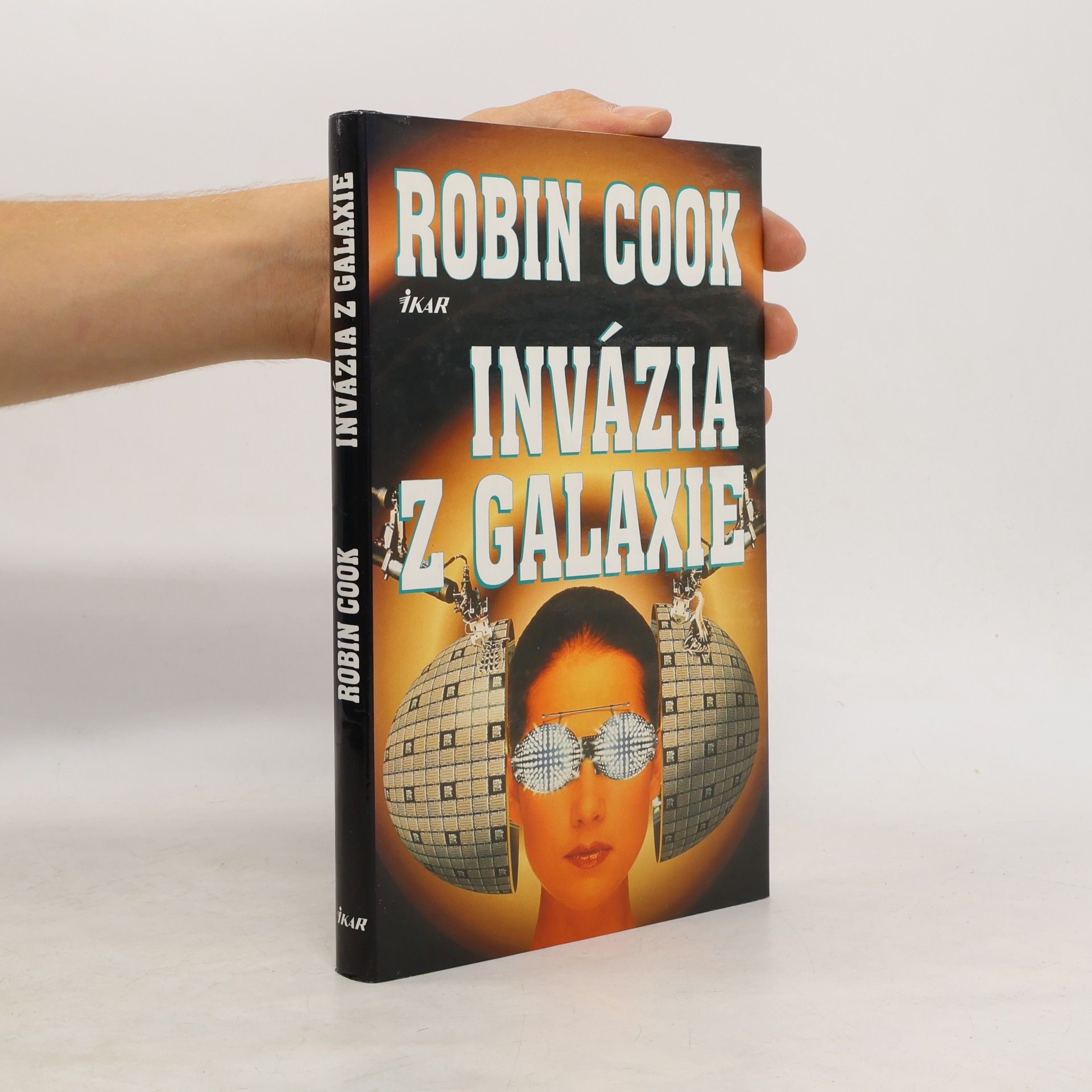 Invázia z galaxie