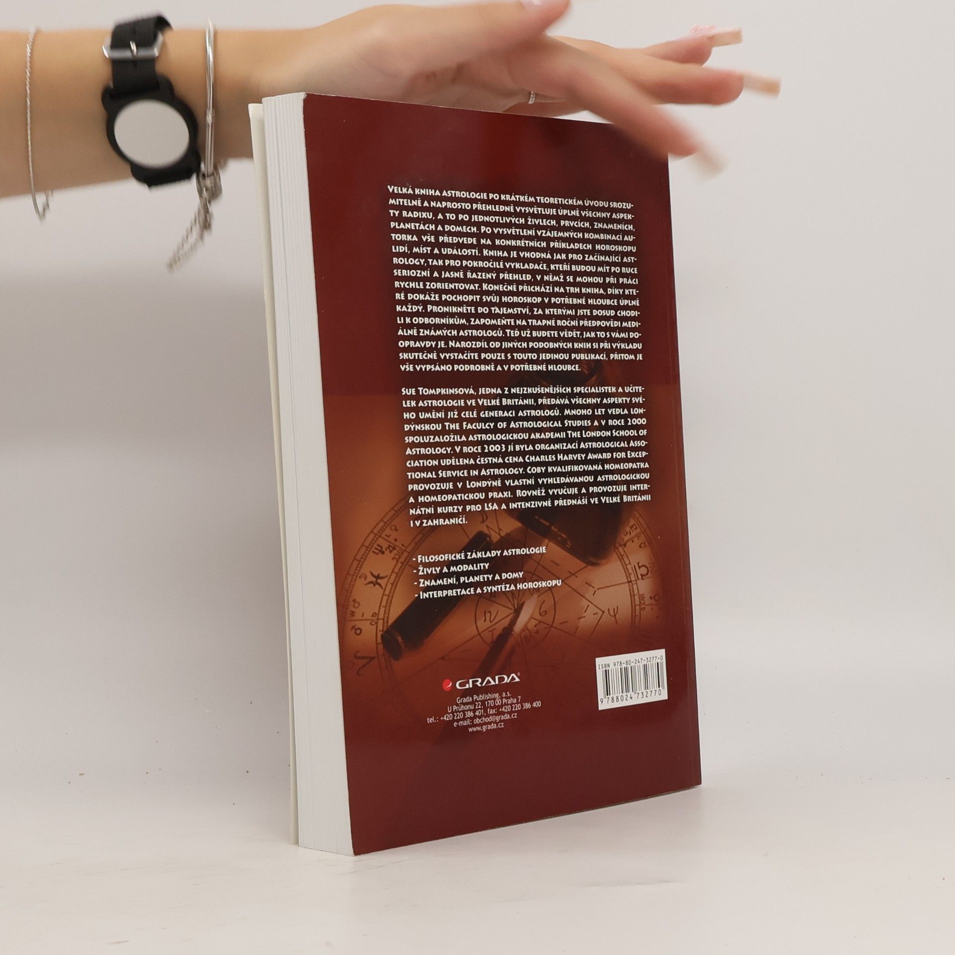 Sue Tompkins Velká kniha astrologie
