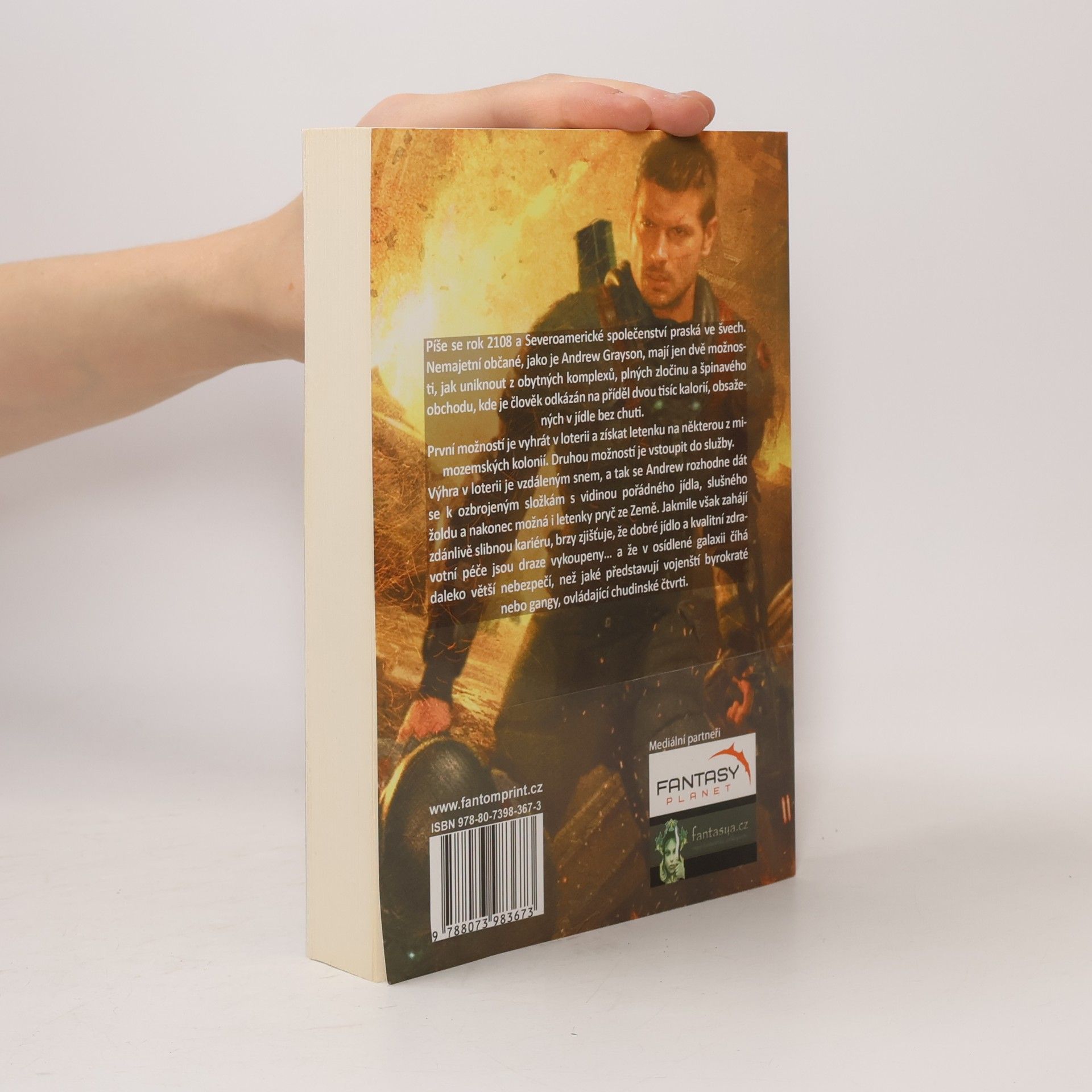 Marko Kloos První linie. Smlouva na život