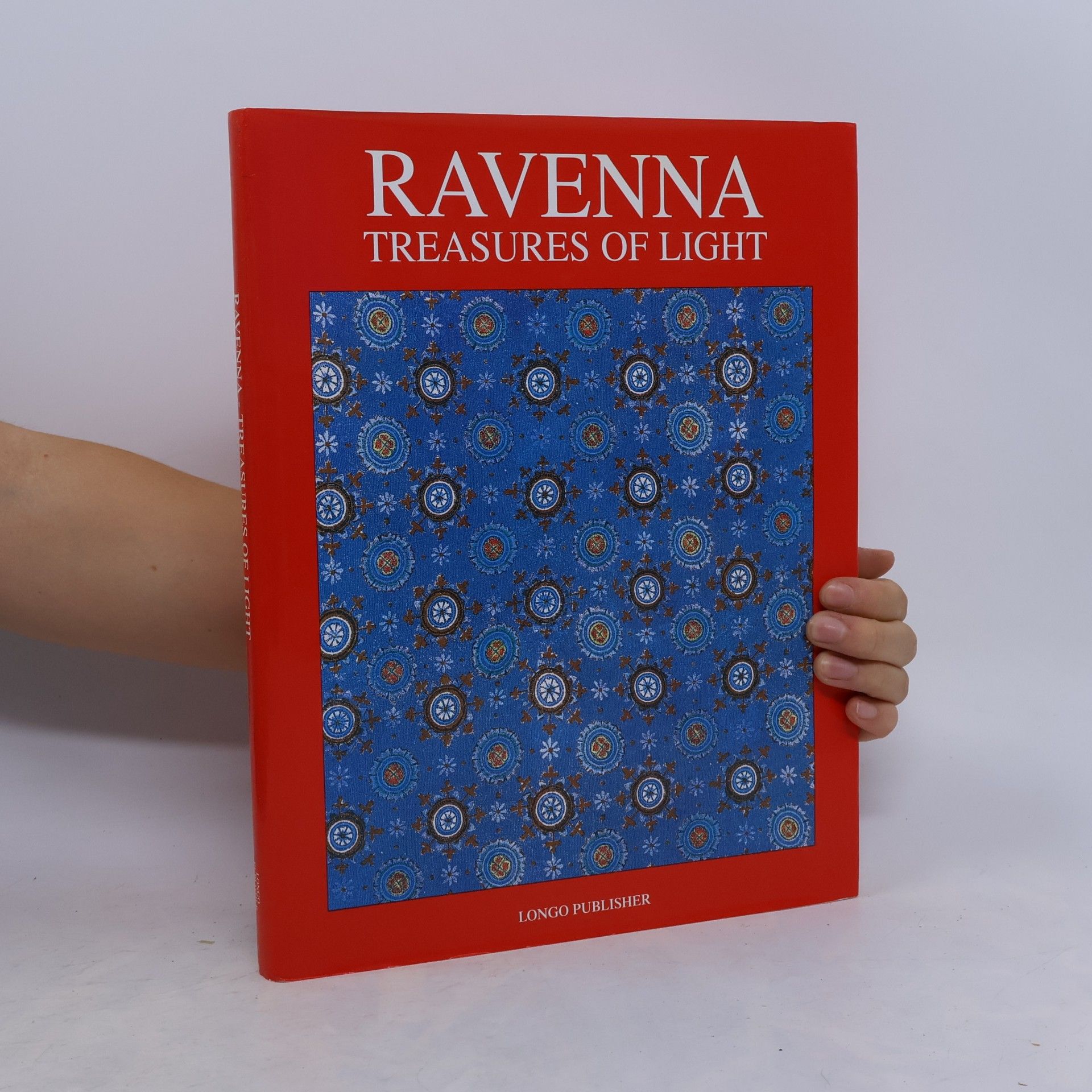 Ravenna. Treasures of Light
