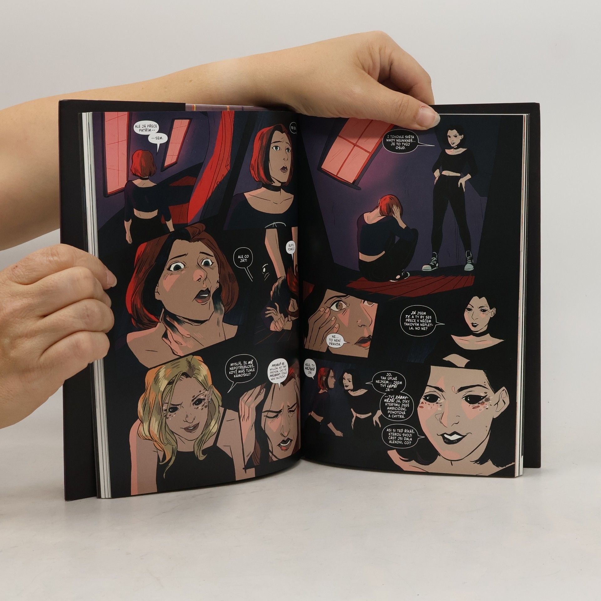 Jordie Bellaire Kousnutí