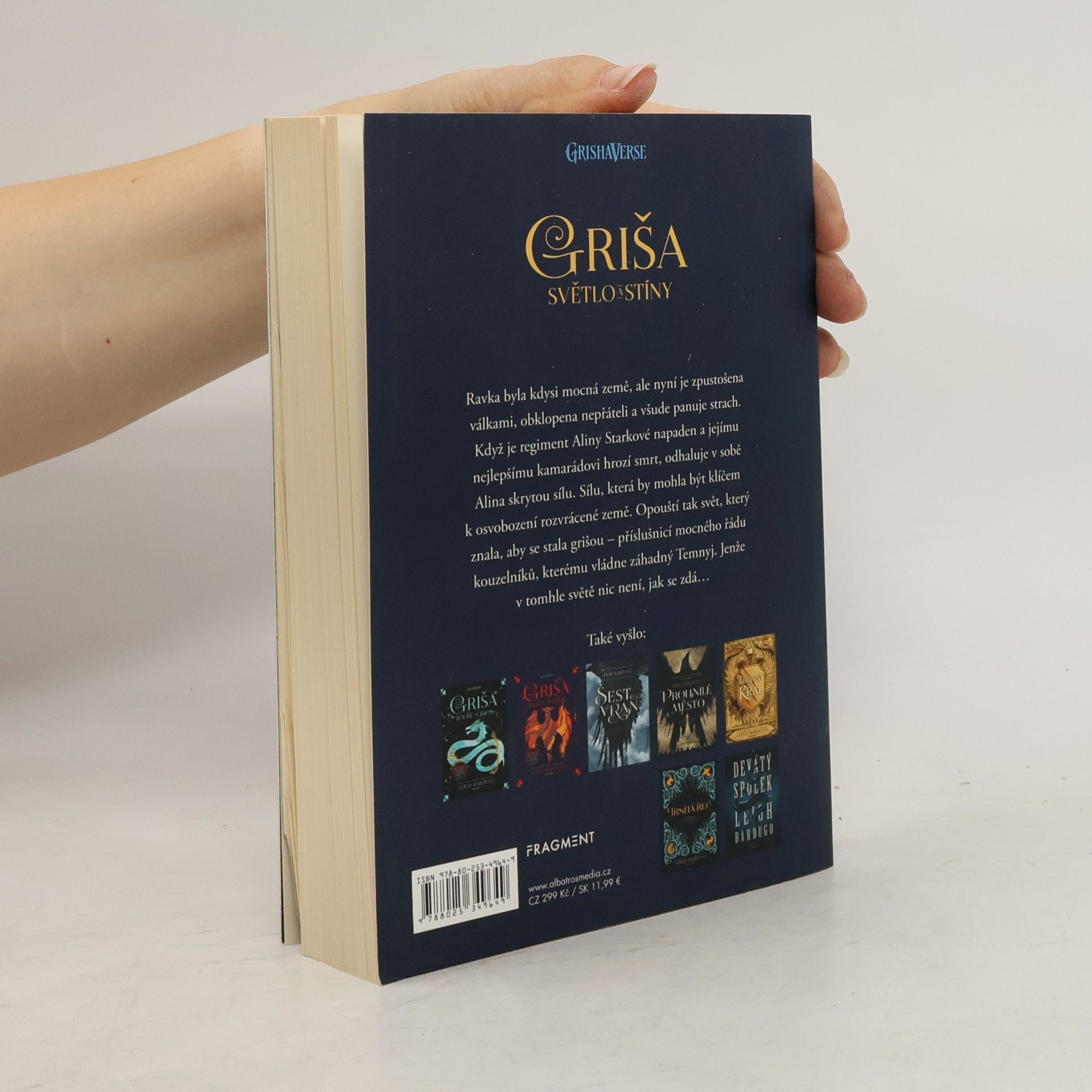 Leigh Bardugo Světlo a stíny