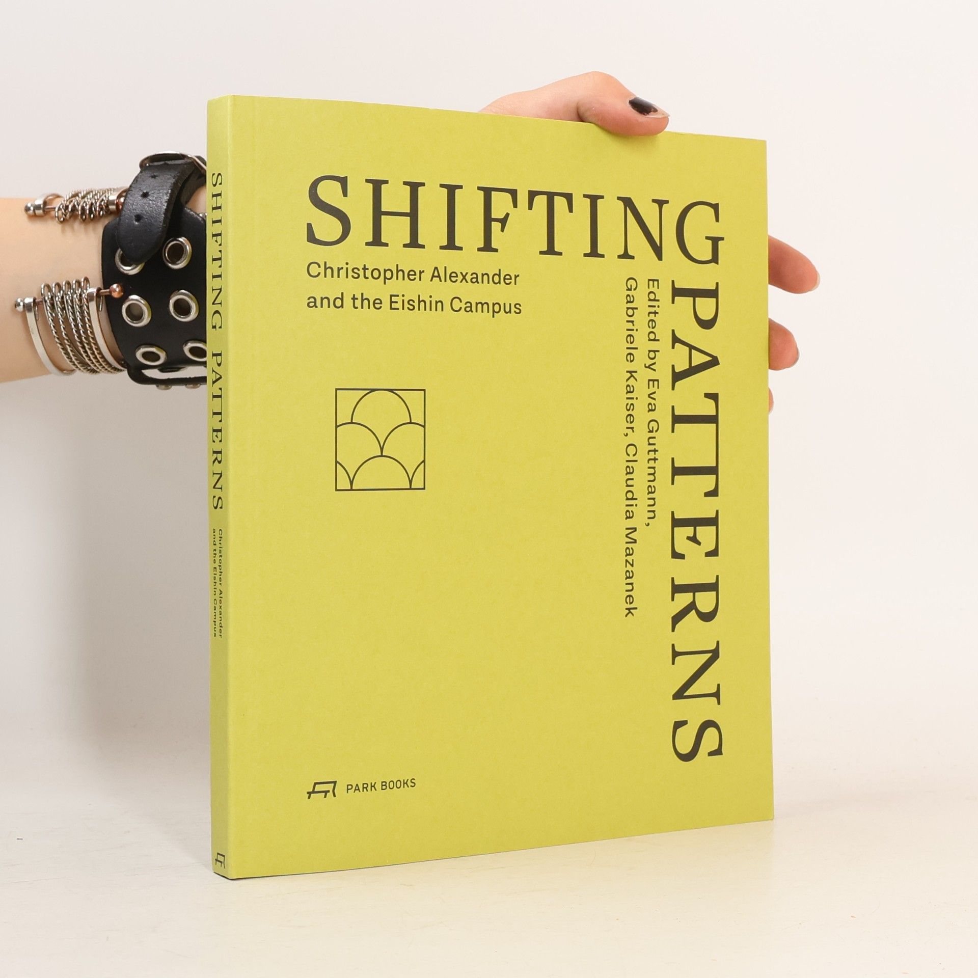 Eva Guttmann Shifting patterns