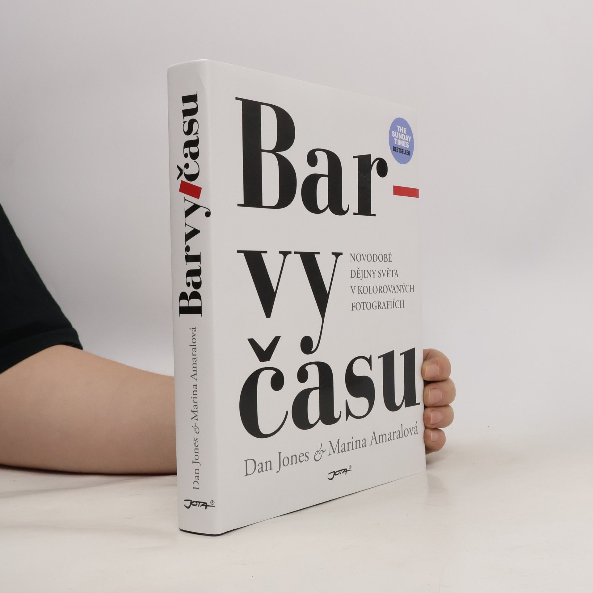 Marina Amaral Barvy času