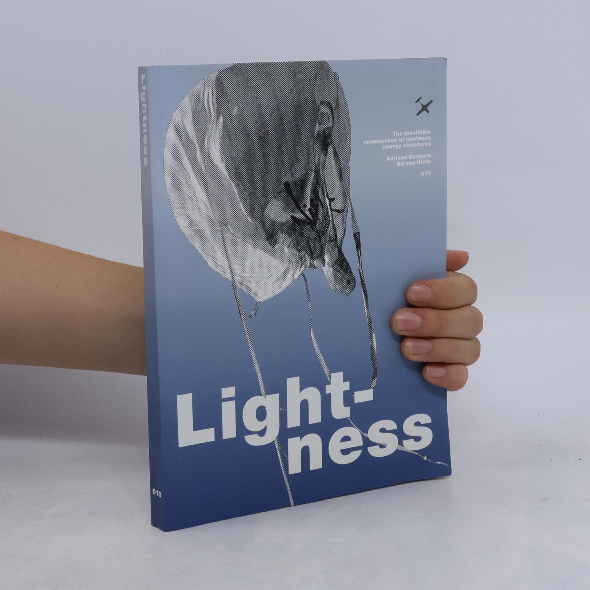 Ed van Hinte Lightness