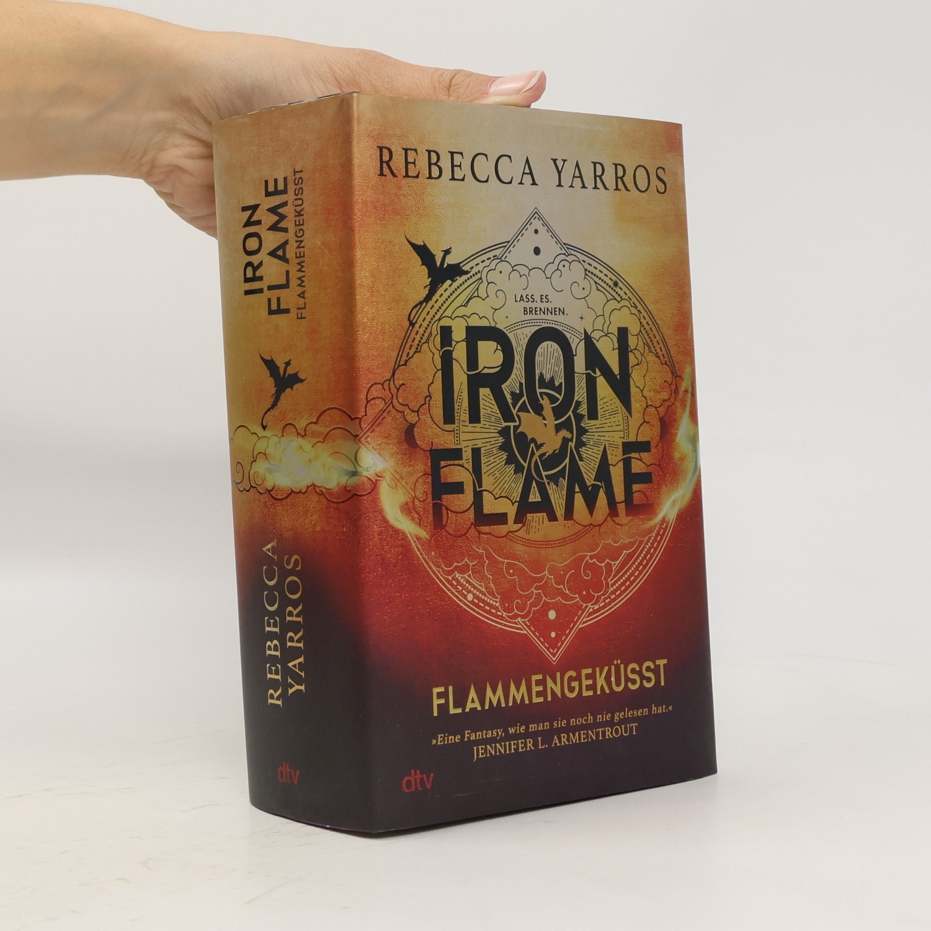 Rebecca Yarros Iron Flame