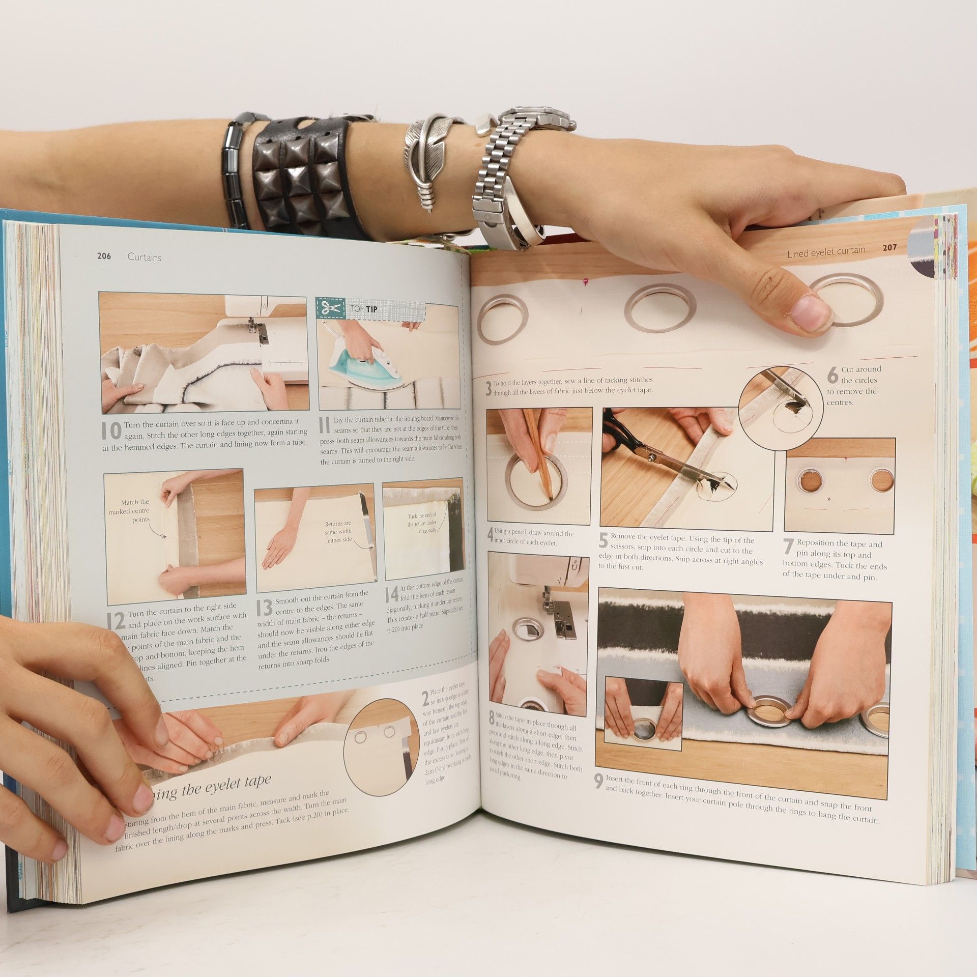 Dorling Kindersley Publishing Staff Handmade Interiors